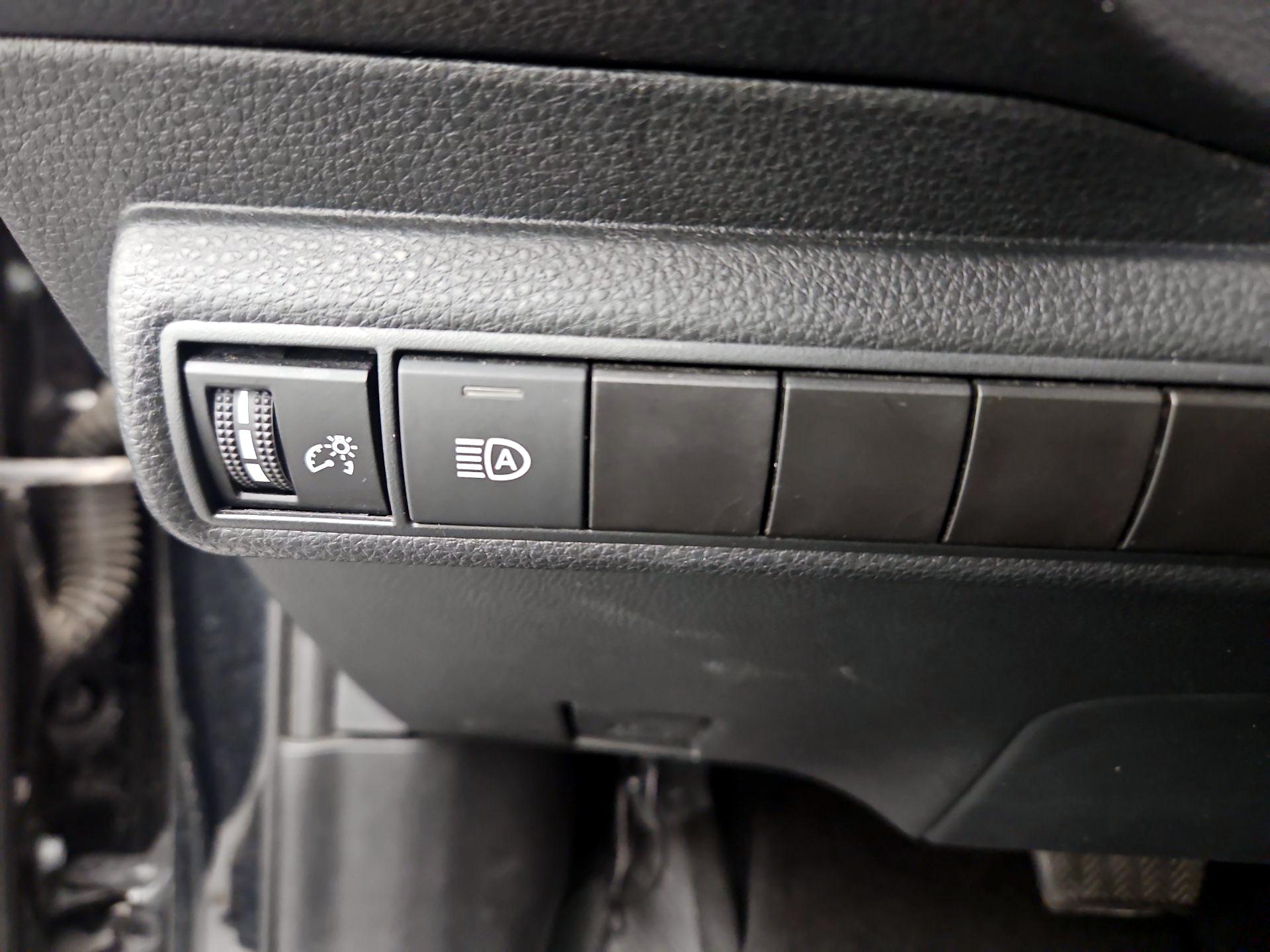 Thumbnail: 2024 Toyota Corolla - 13