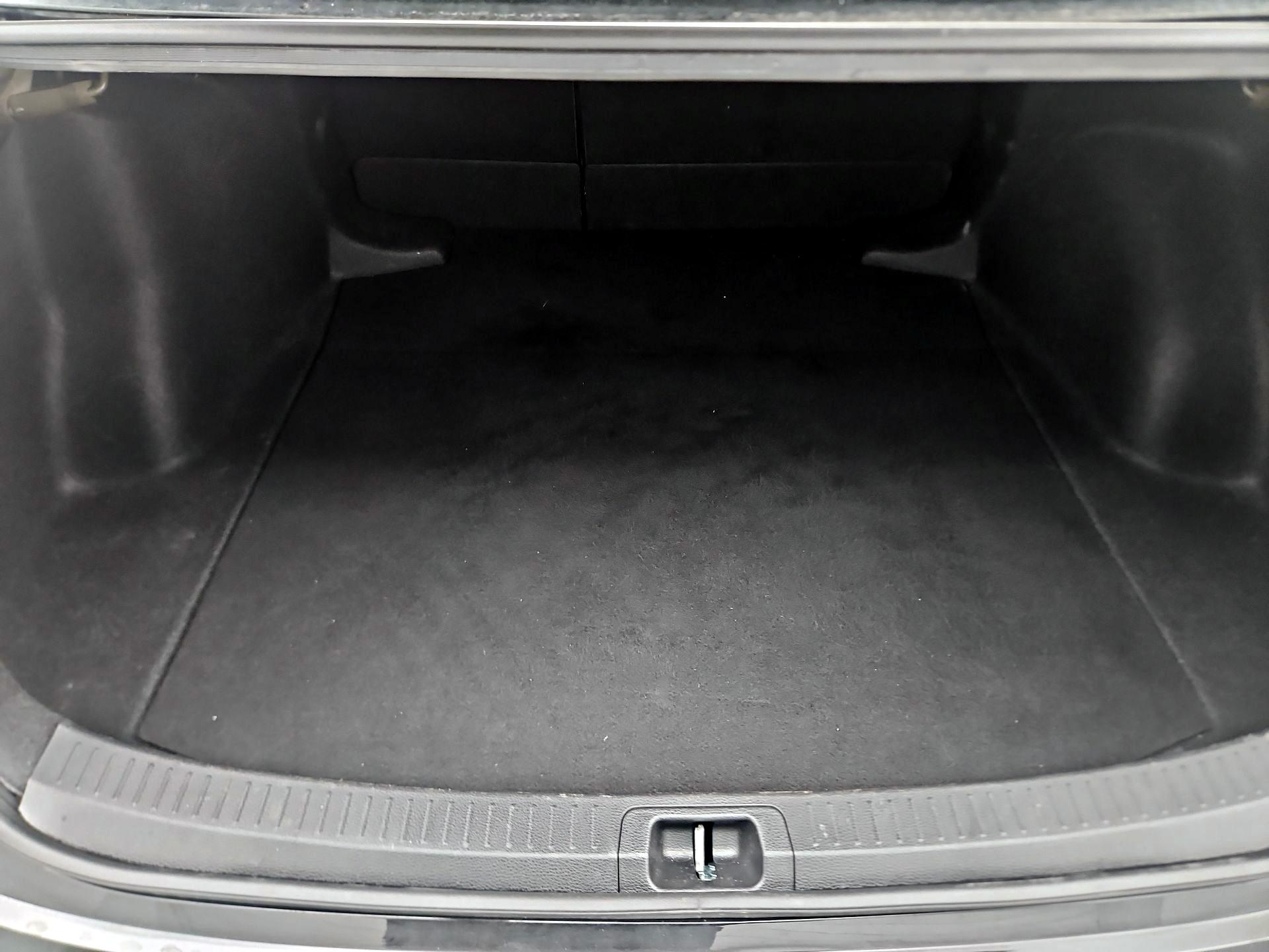 Thumbnail: 2024 Toyota Corolla - 19