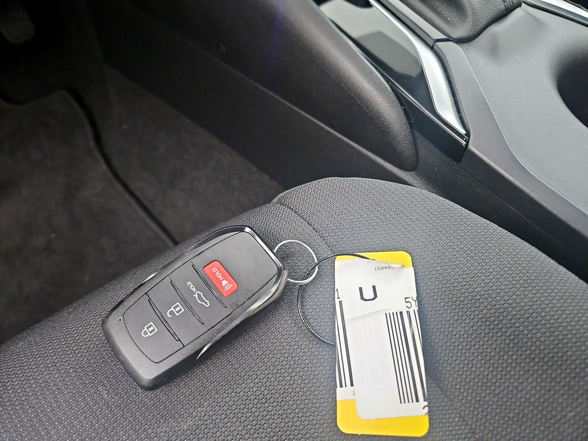 Thumbnail: 2023 Toyota Corolla - 20