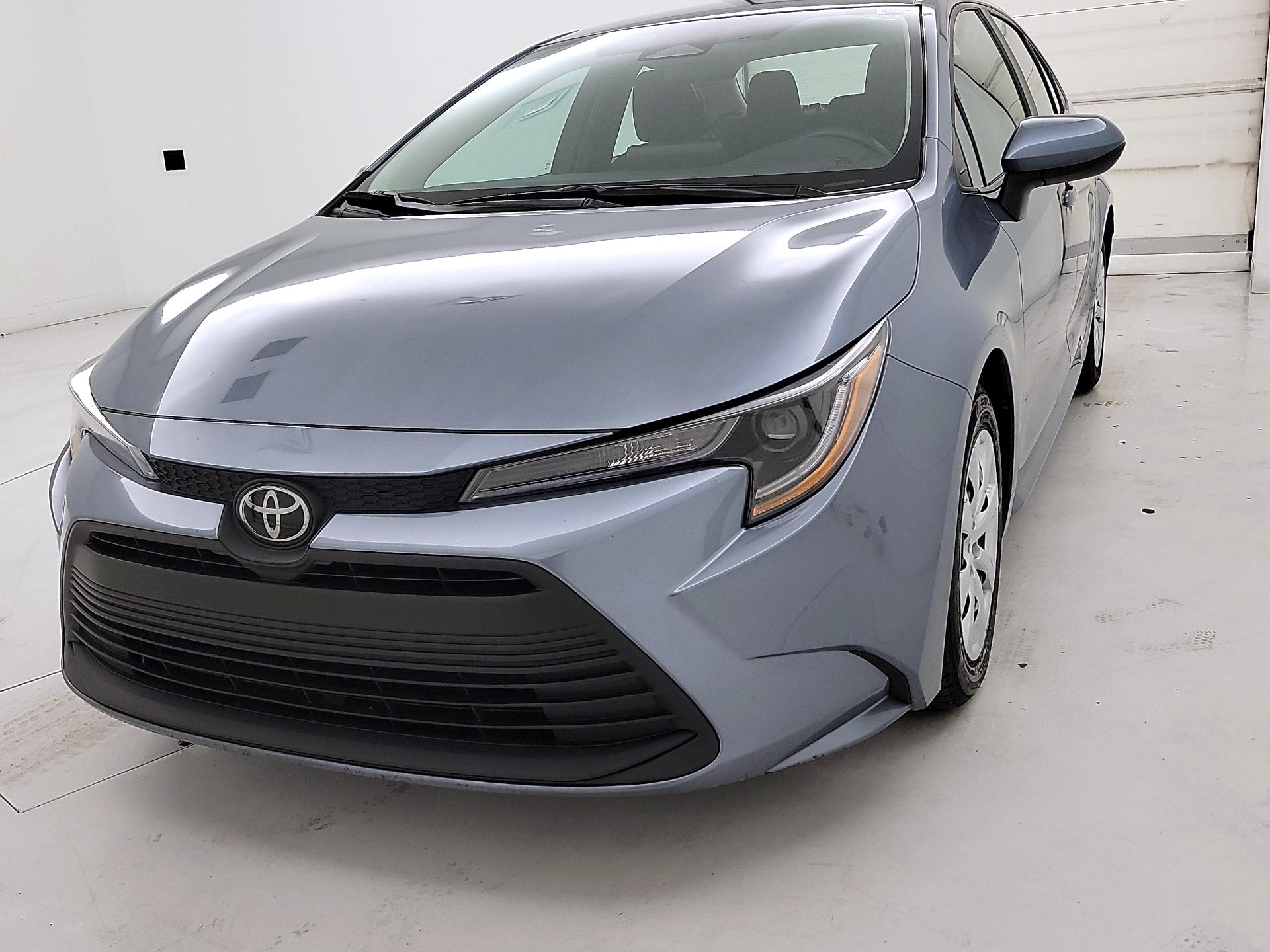 Thumbnail: 2024 Toyota Corolla - 3