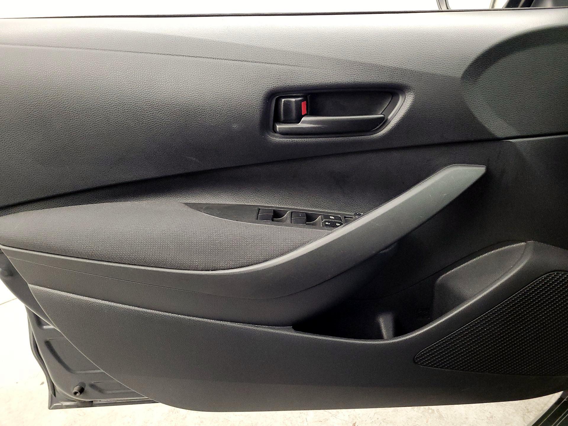 Thumbnail: 2025 Toyota Corolla - 12