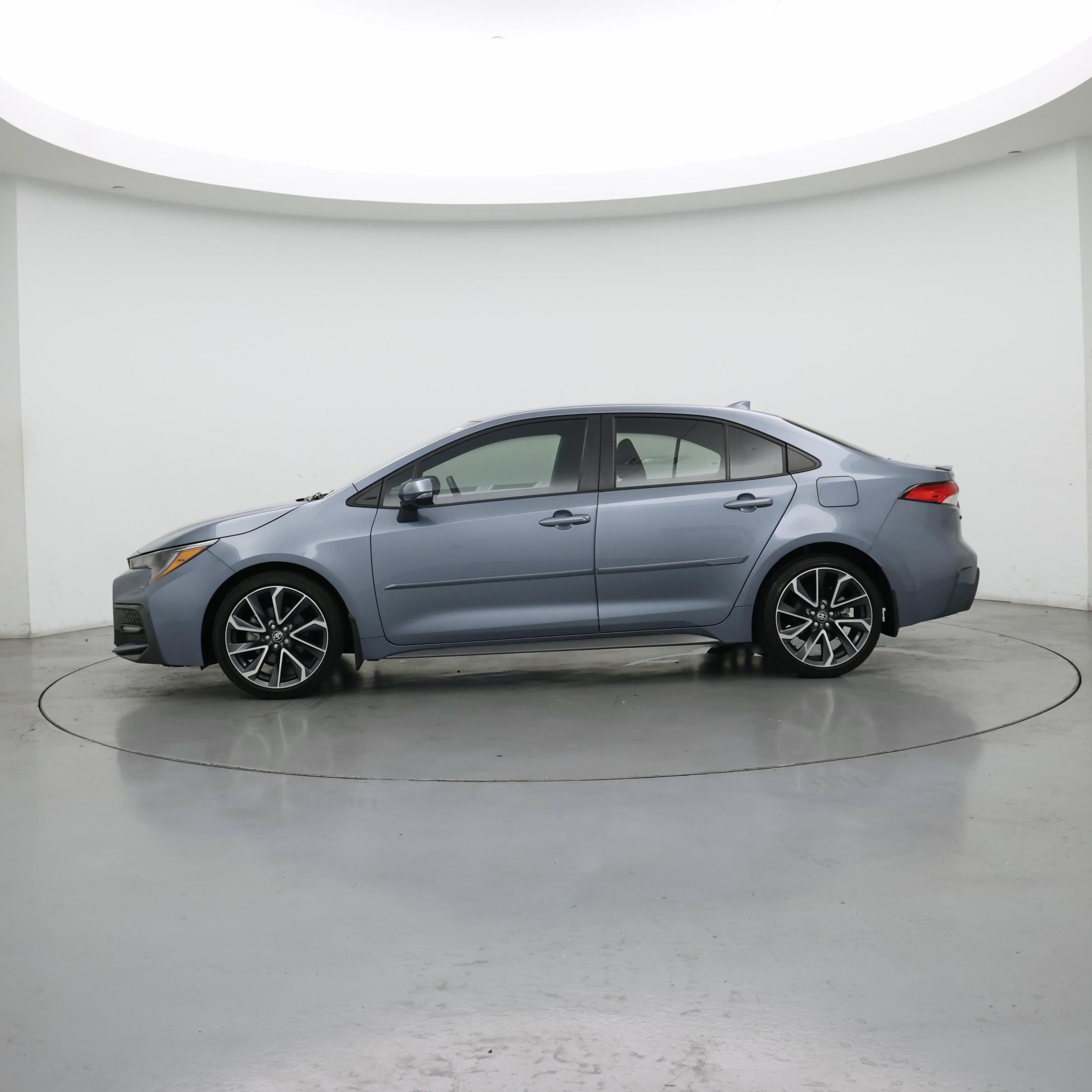 Thumbnail: 2024 Toyota Corolla - 3