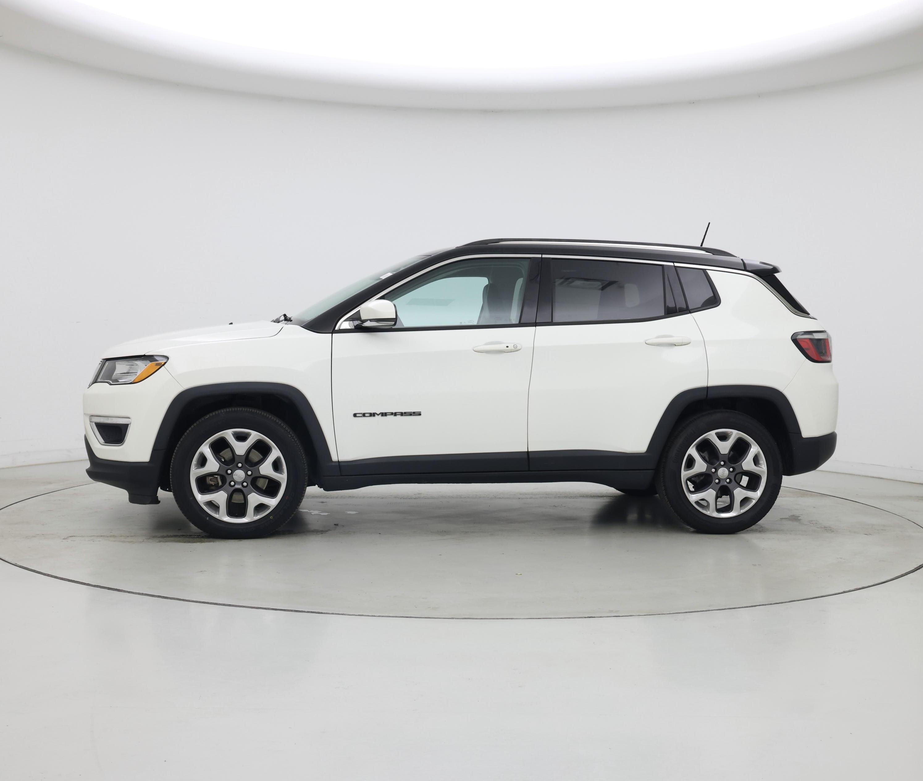 Thumbnail: 2020 Jeep Compass - 3