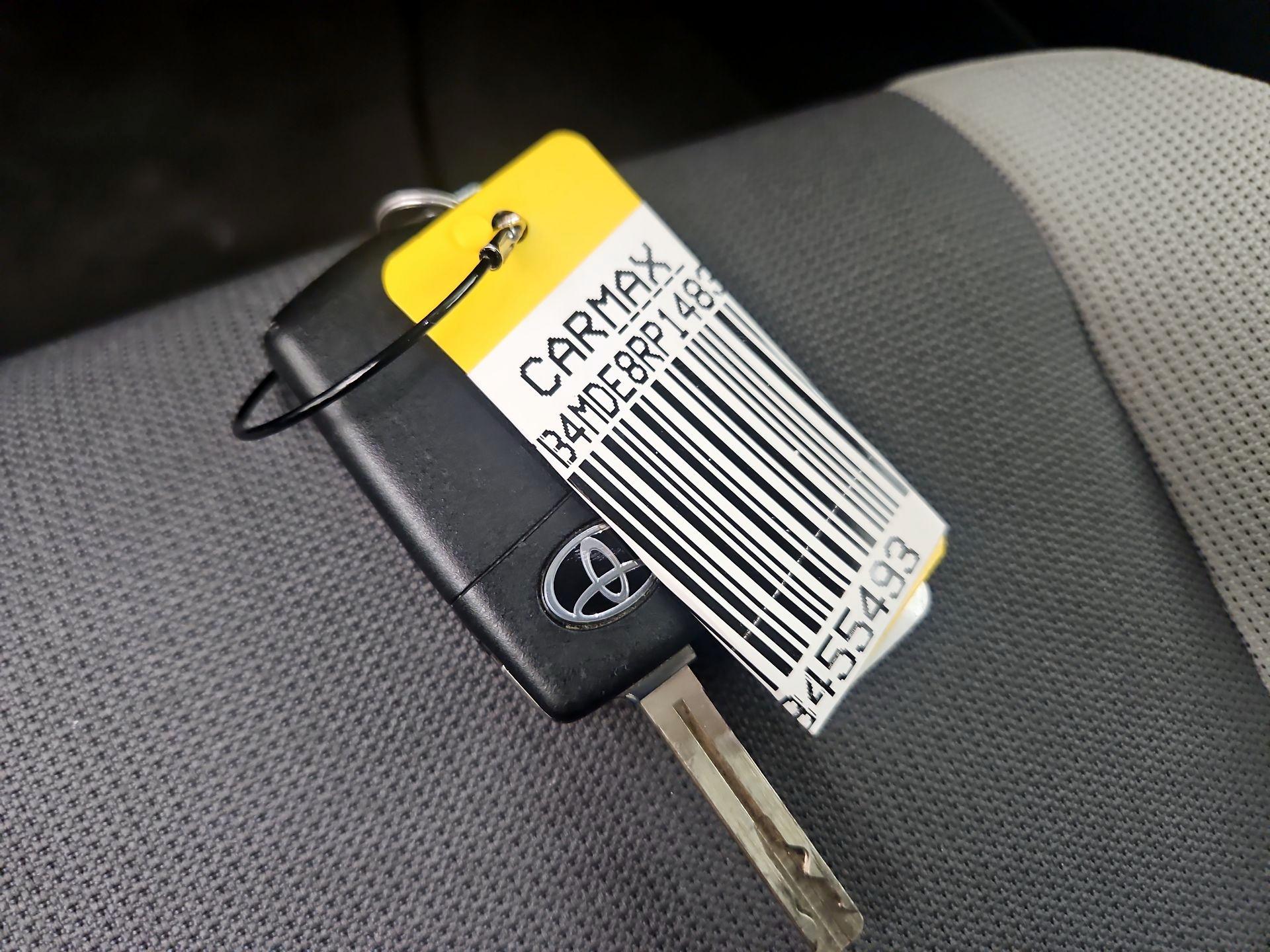 Thumbnail: 2024 Toyota Corolla - 19