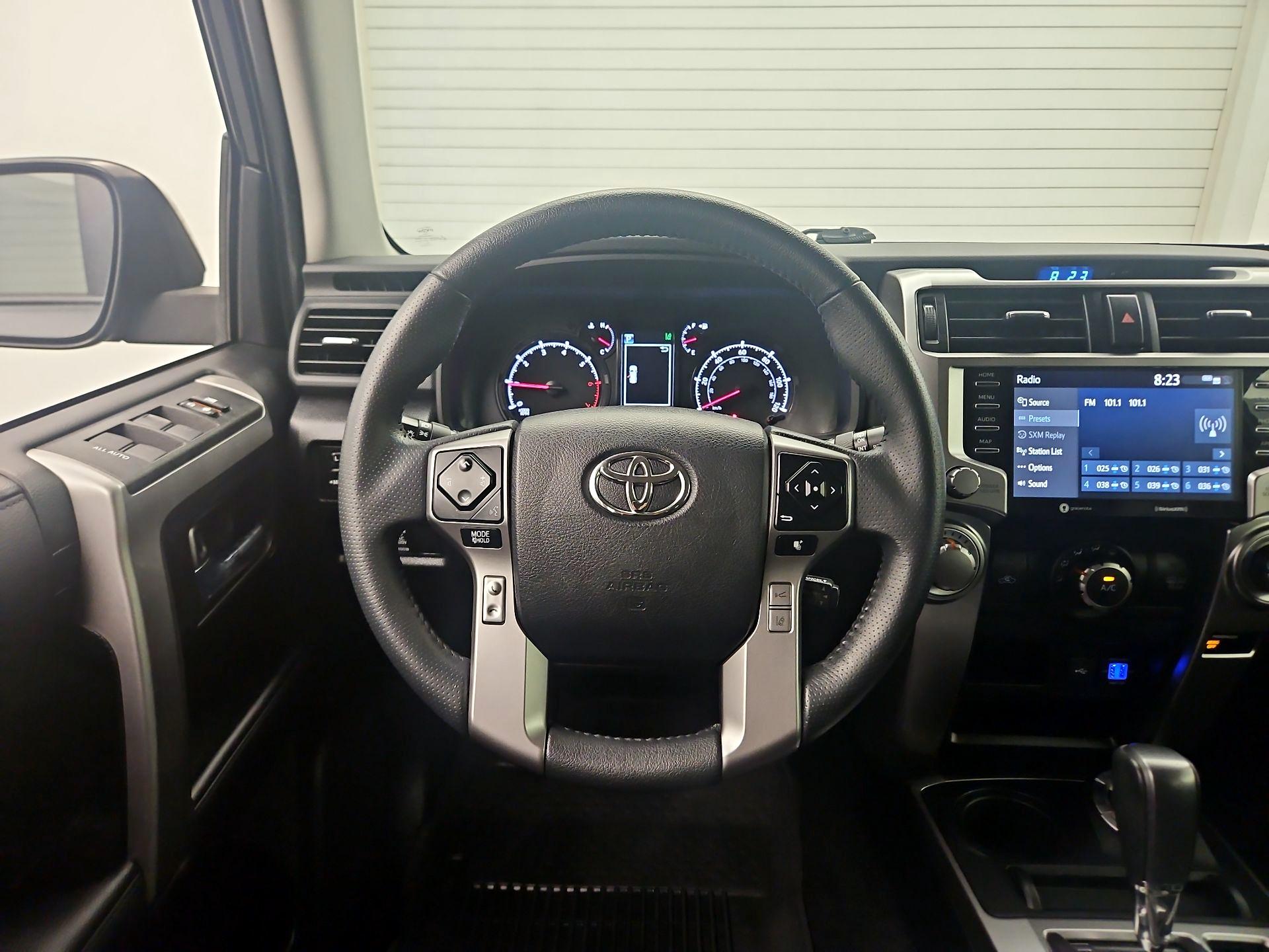 Thumbnail: 2021 Toyota 4Runner - 10