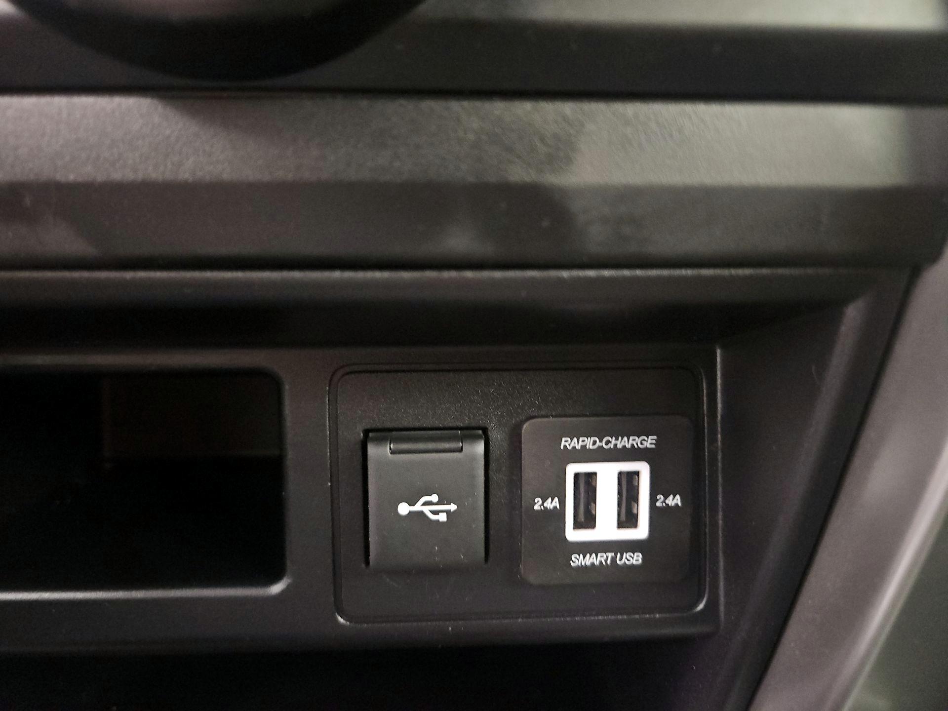 Thumbnail: 2021 Toyota 4Runner - 18