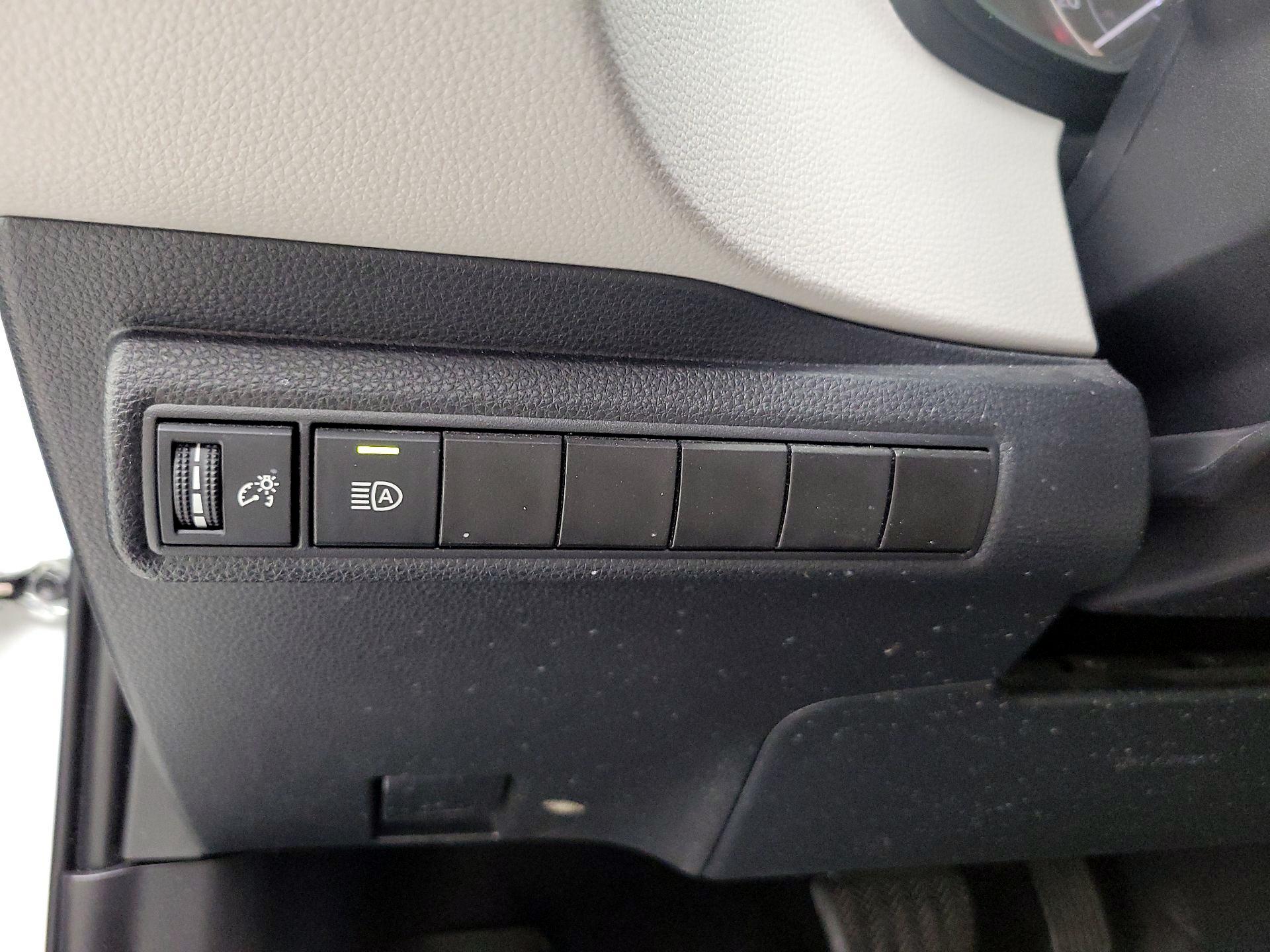 Thumbnail: 2022 Toyota Corolla - 13