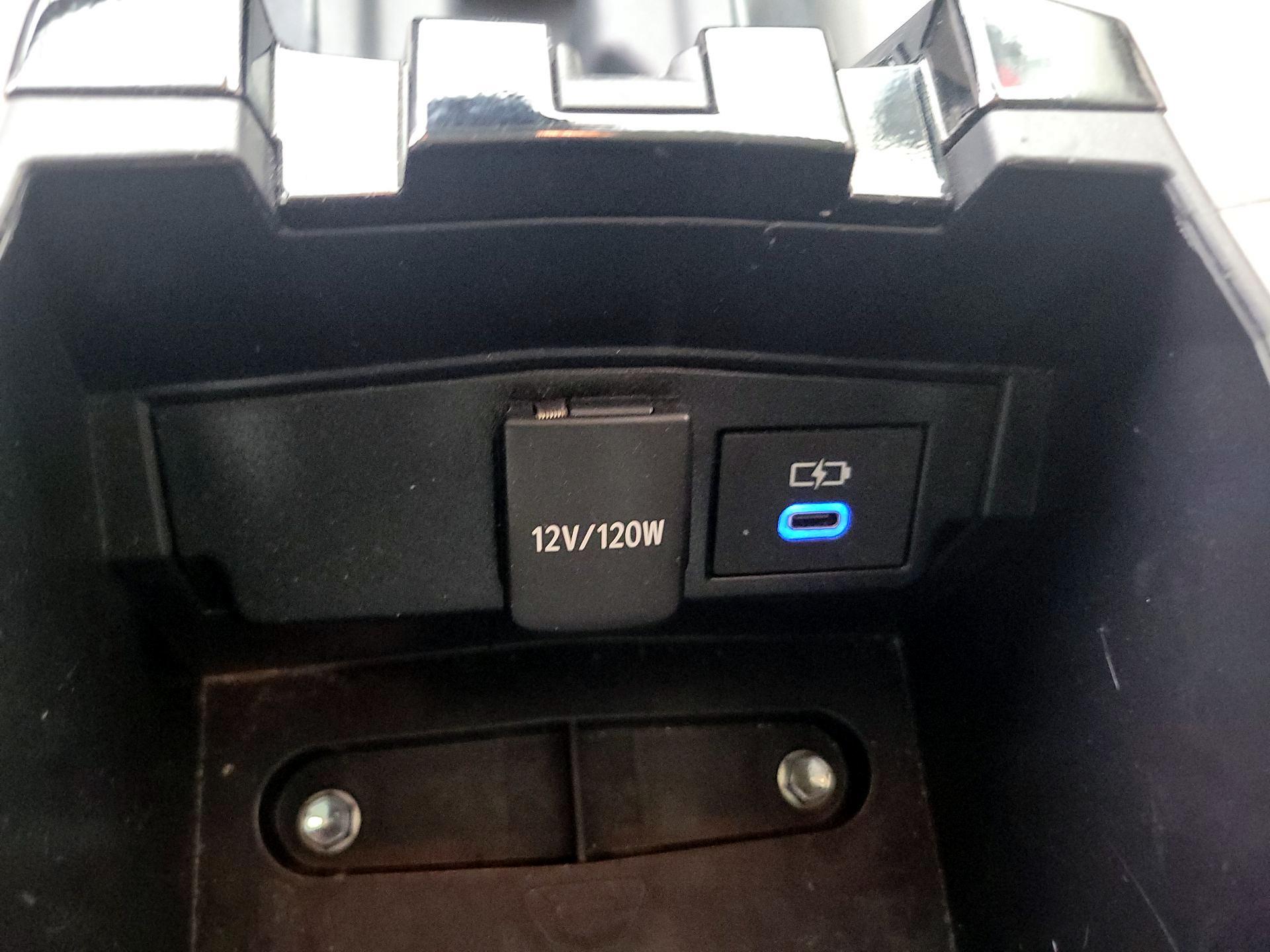 Thumbnail: 2022 Toyota Corolla - 18