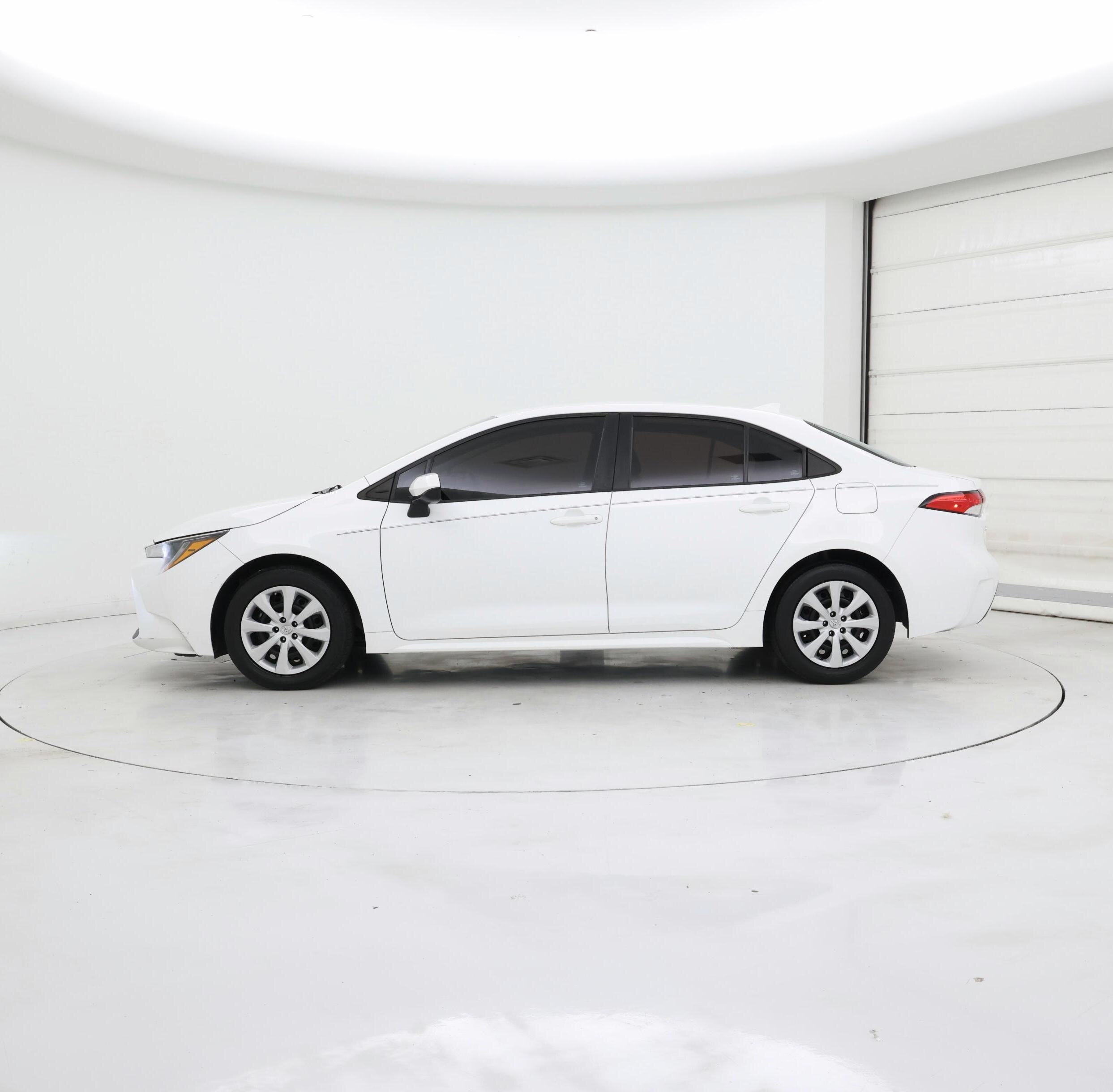 Thumbnail: 2022 Toyota Corolla - 3