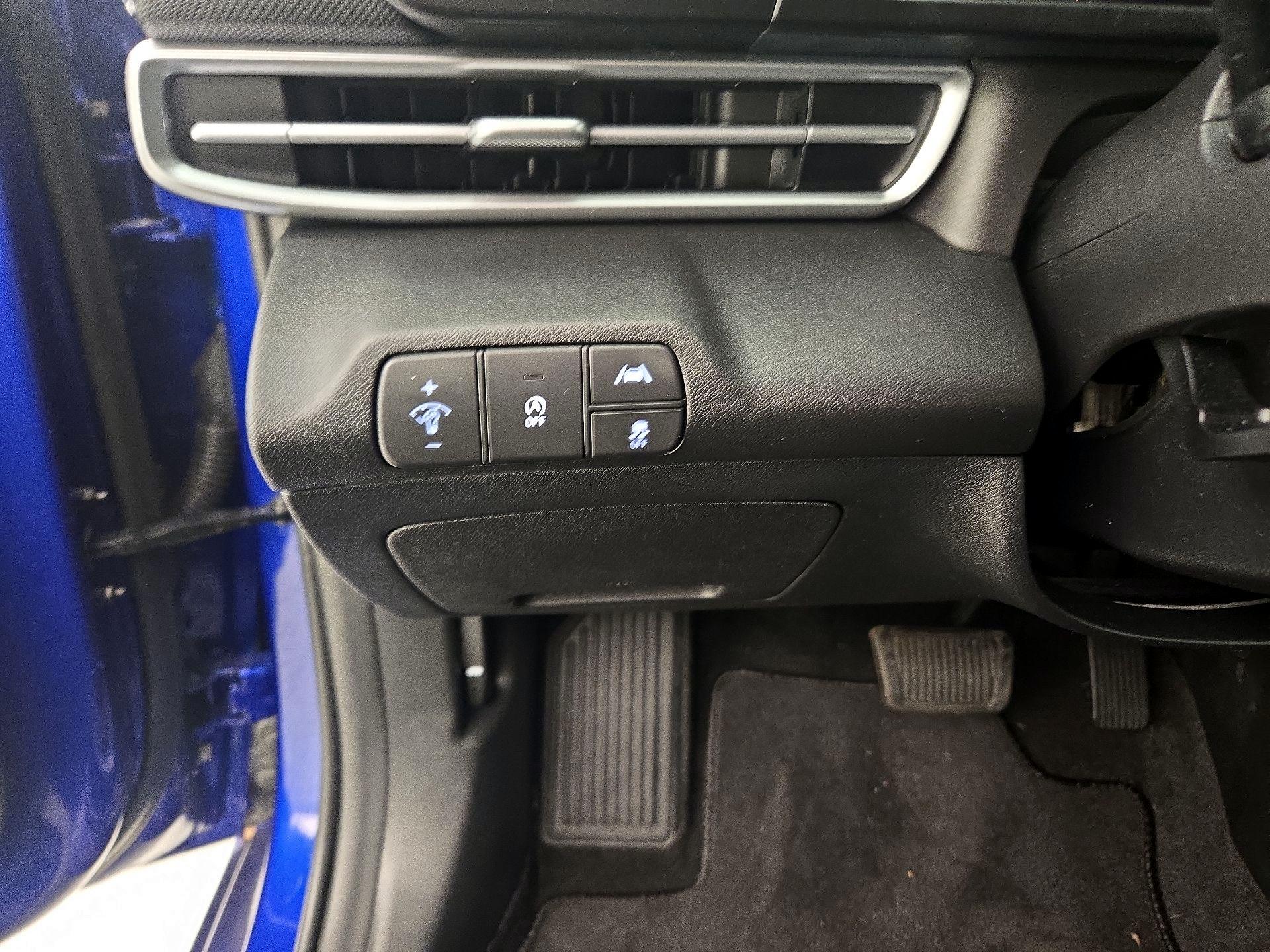 Thumbnail: 2023 Hyundai Elantra - 13