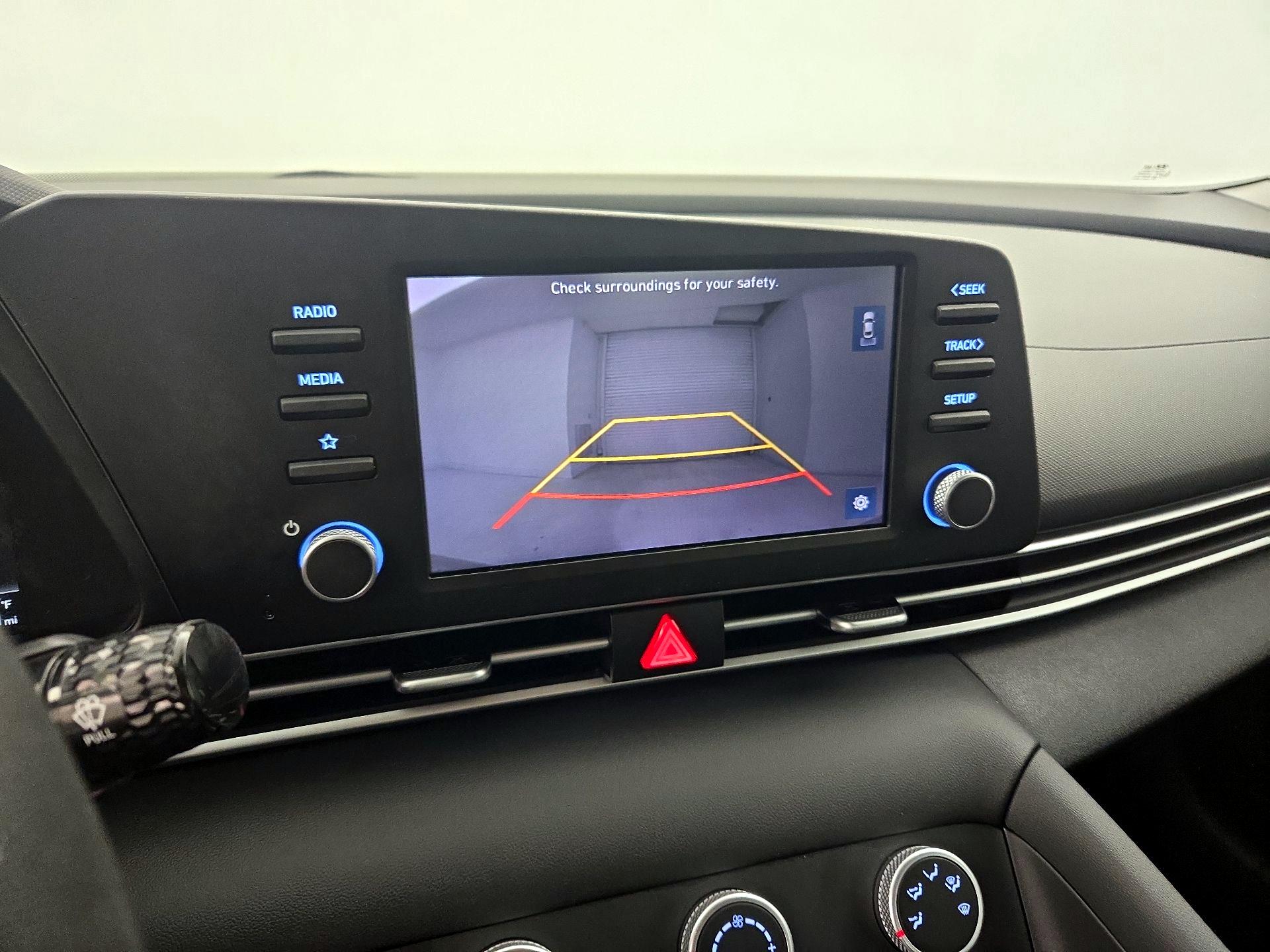 Thumbnail: 2023 Hyundai Elantra - 14