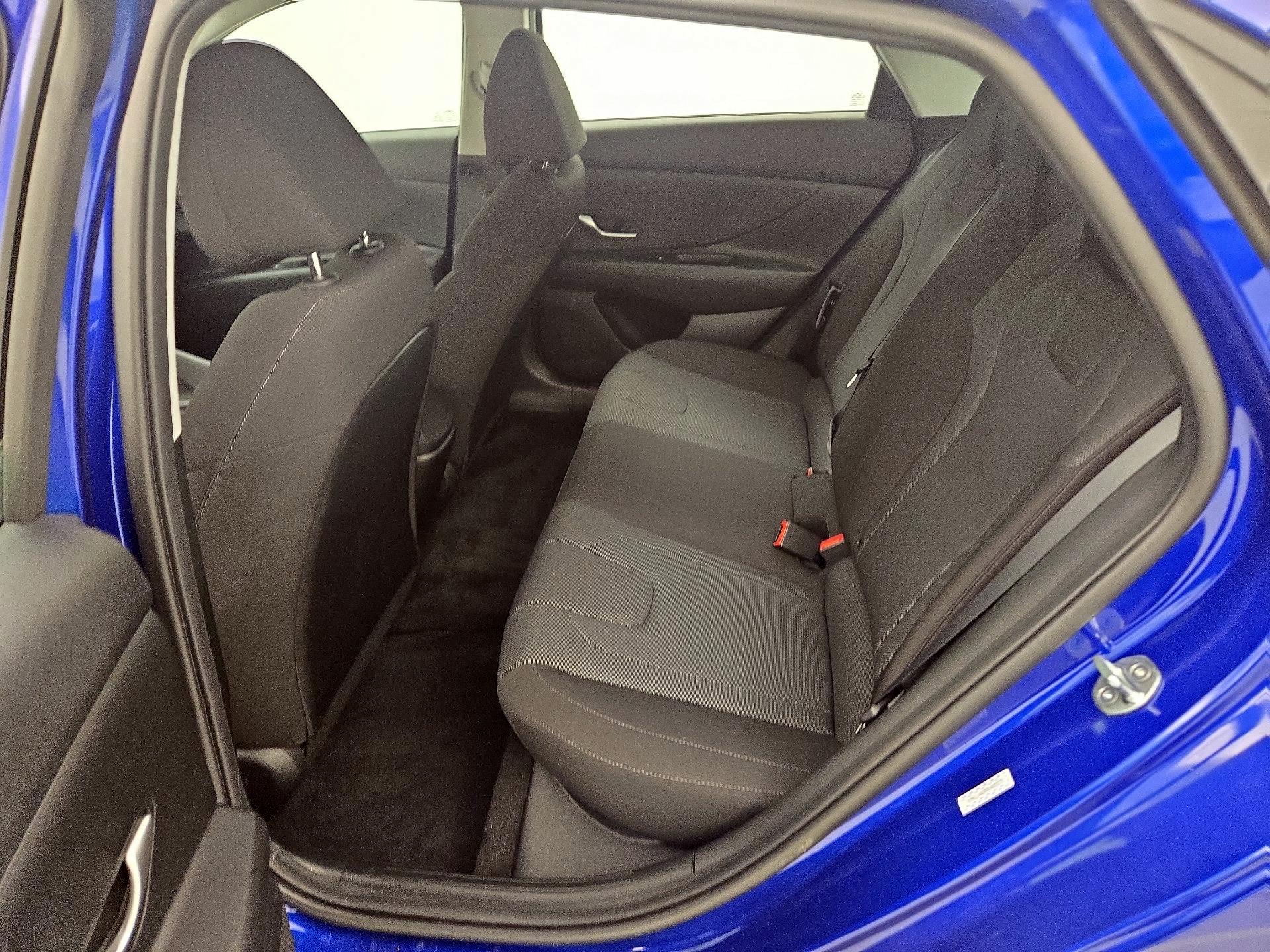 Thumbnail: 2023 Hyundai Elantra - 19