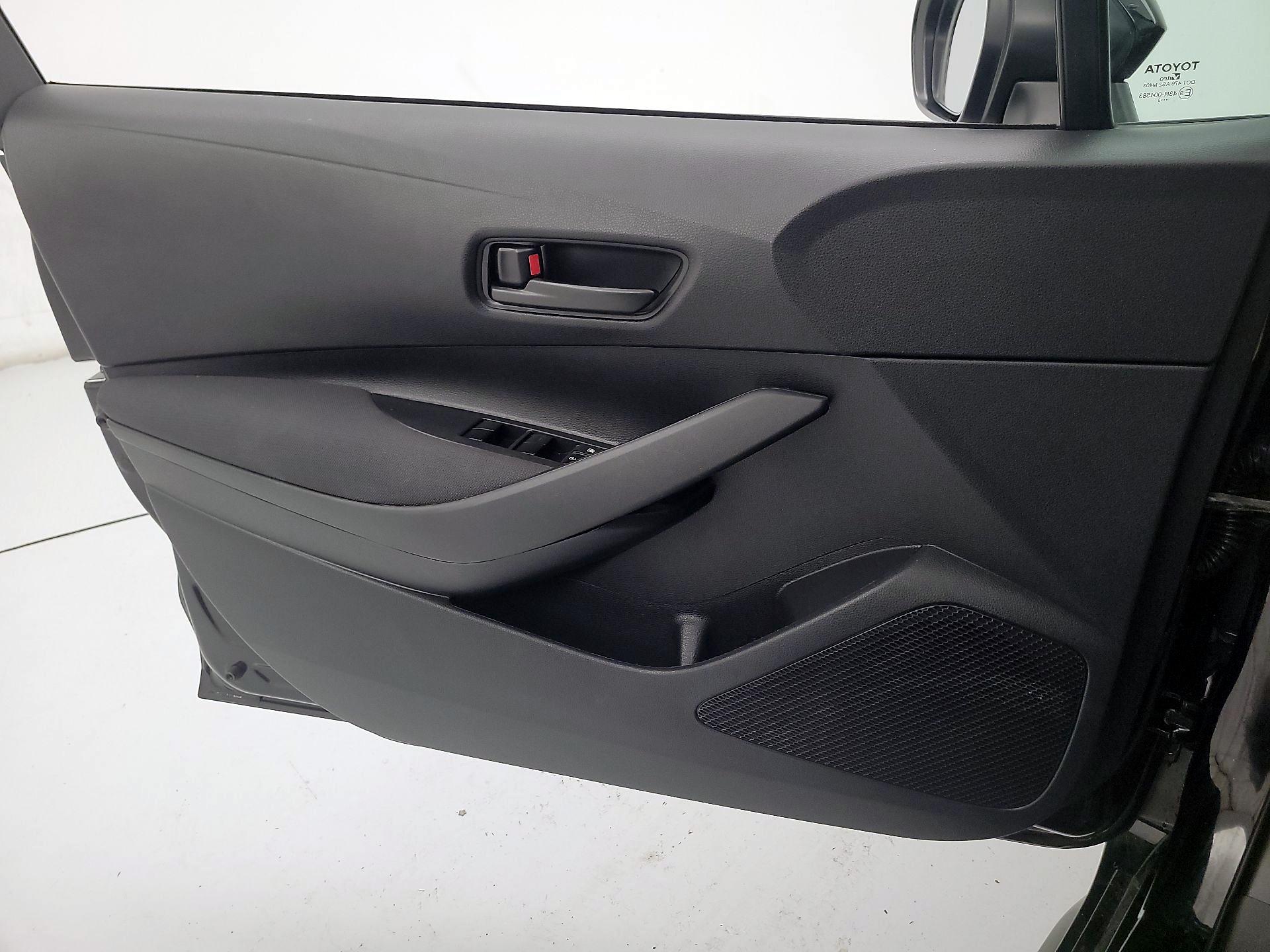 Thumbnail: 2023 Toyota Corolla - 12