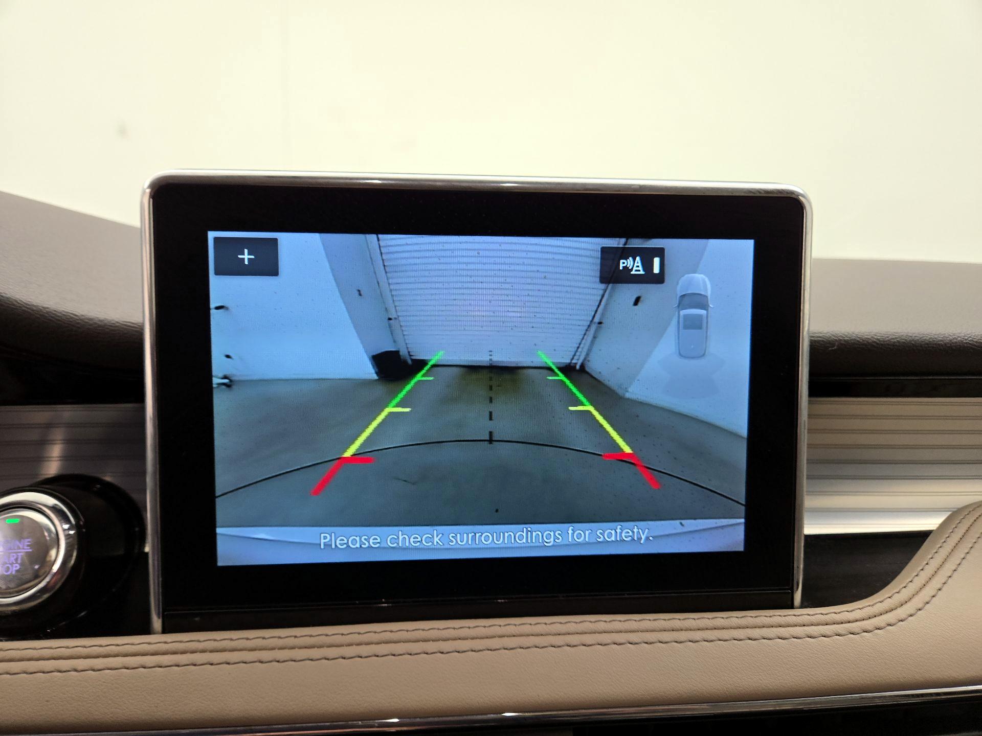 Thumbnail: 2022 Lincoln Corsair - 15