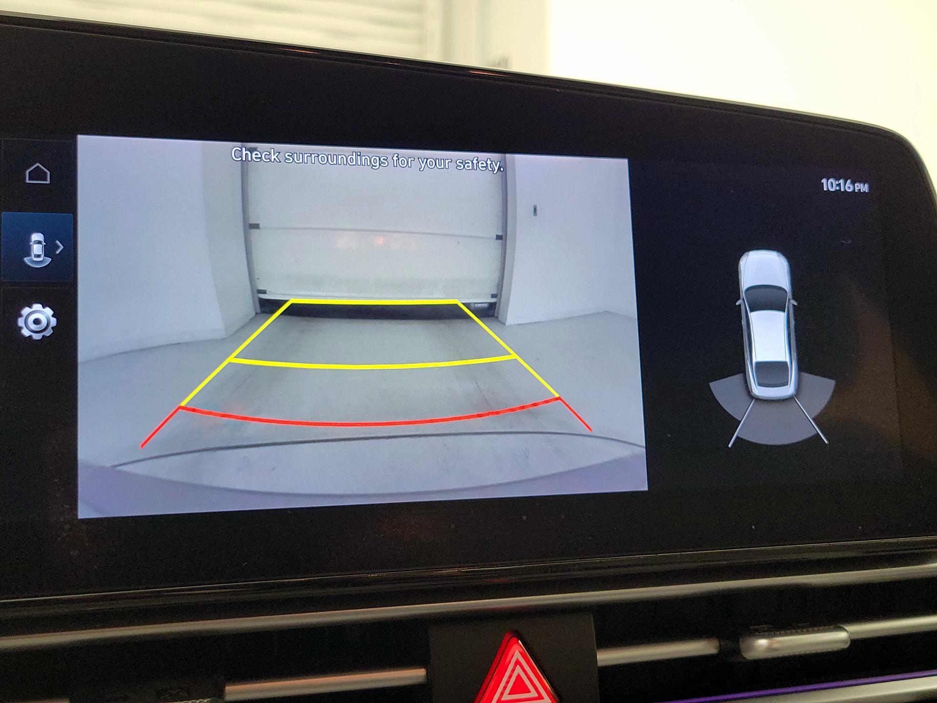 Thumbnail: 2023 Hyundai Elantra - 15