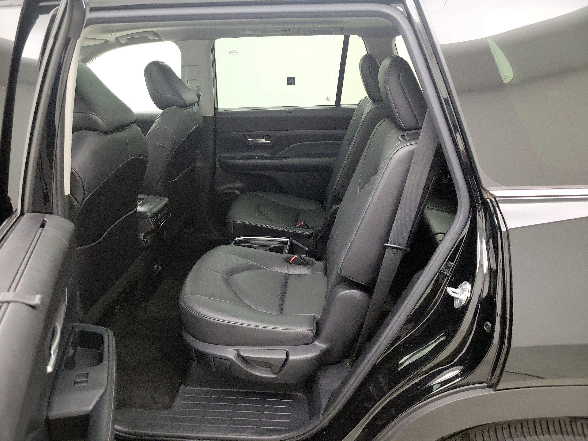 Thumbnail: 2024 Toyota Grand Highlander - 20