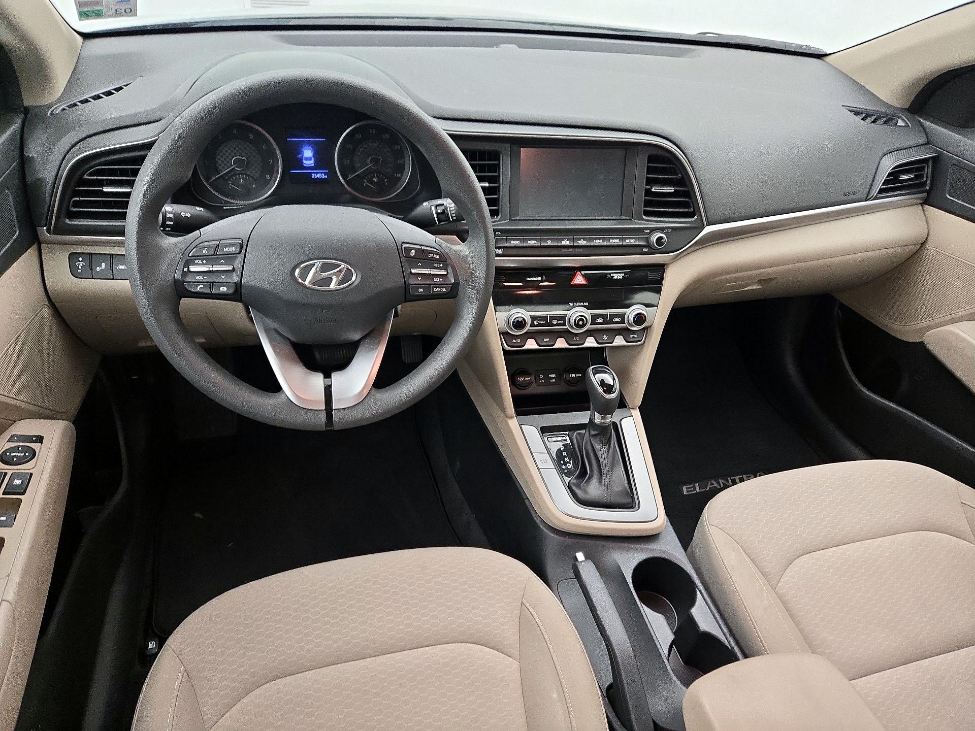 Thumbnail: 2020 Hyundai Elantra - 9