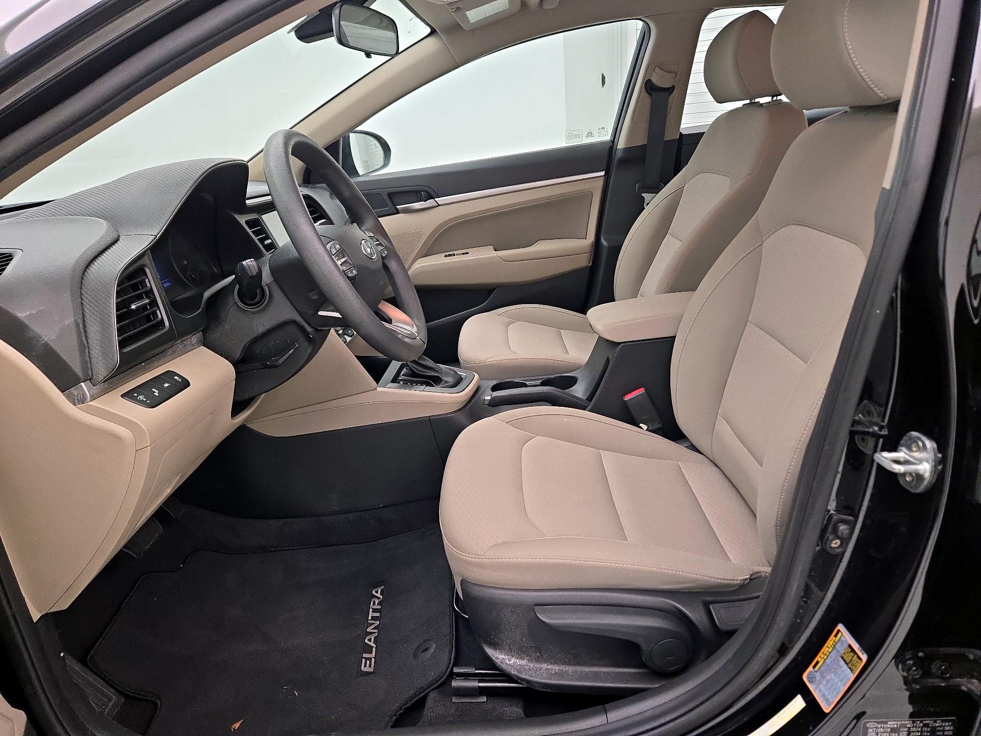 Thumbnail: 2020 Hyundai Elantra - 11