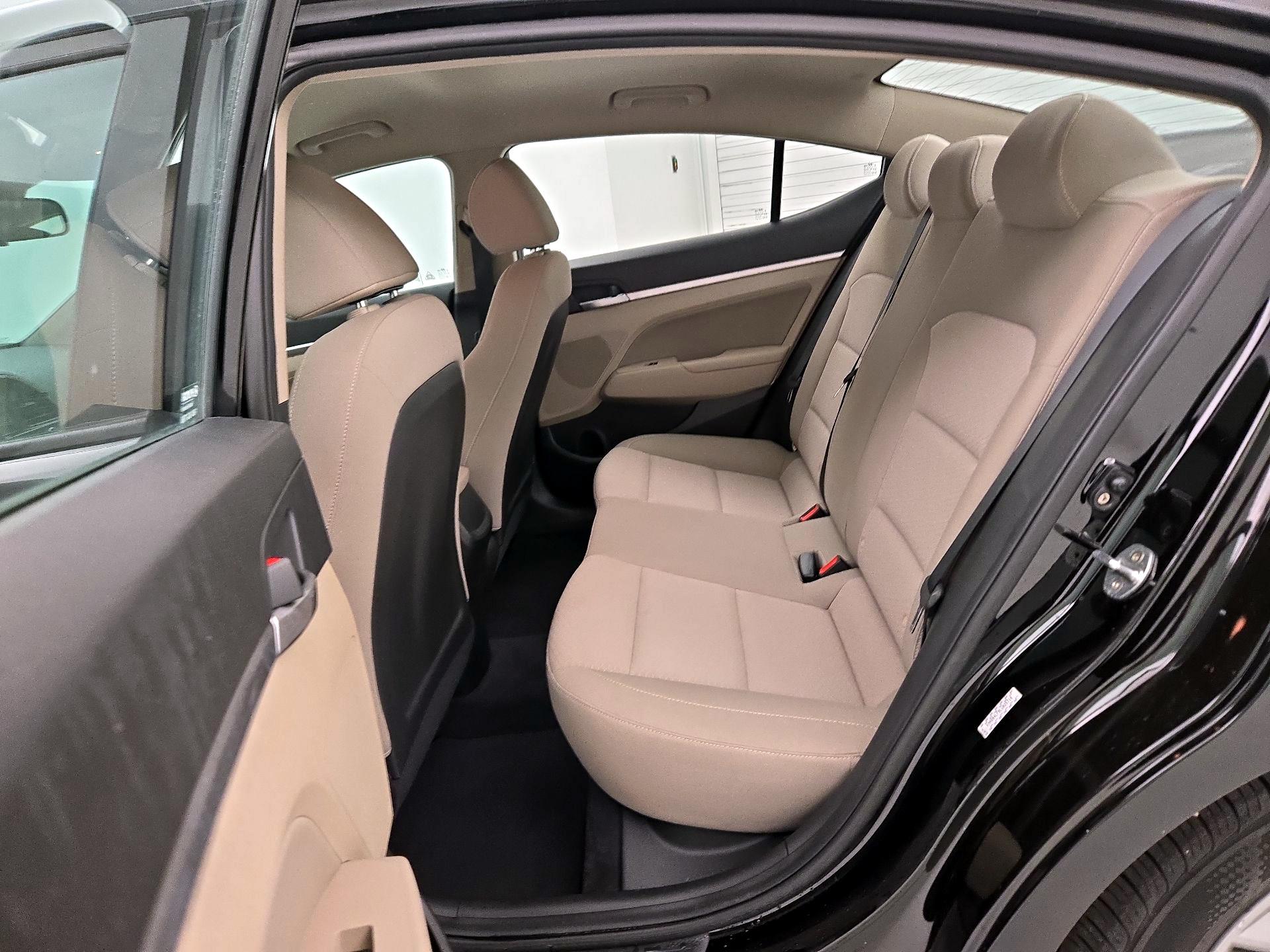 Thumbnail: 2020 Hyundai Elantra - 19