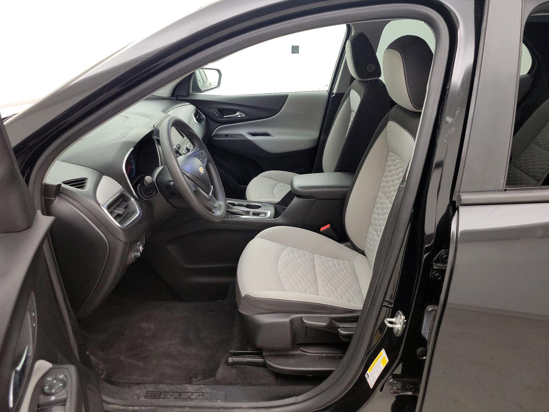 Thumbnail: 2020 Chevrolet Equinox - 11