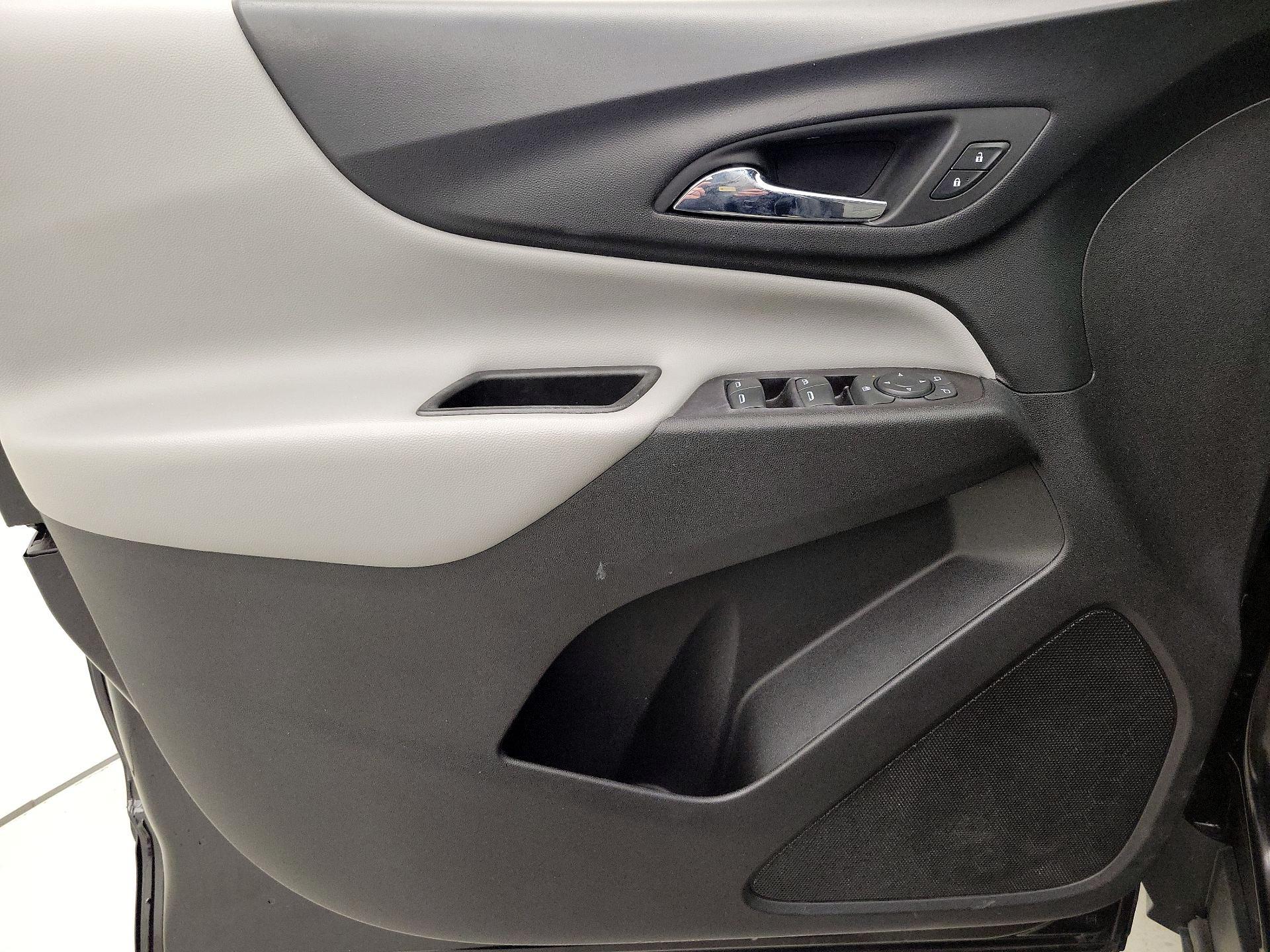 Thumbnail: 2020 Chevrolet Equinox - 12