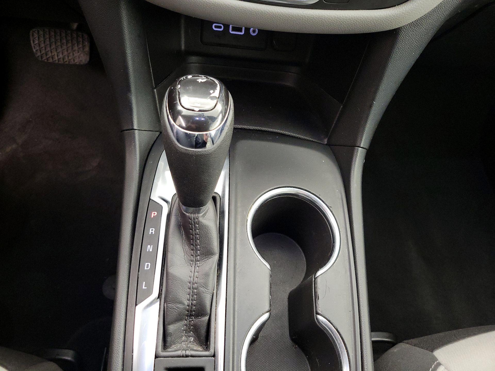 Thumbnail: 2020 Chevrolet Equinox - 17