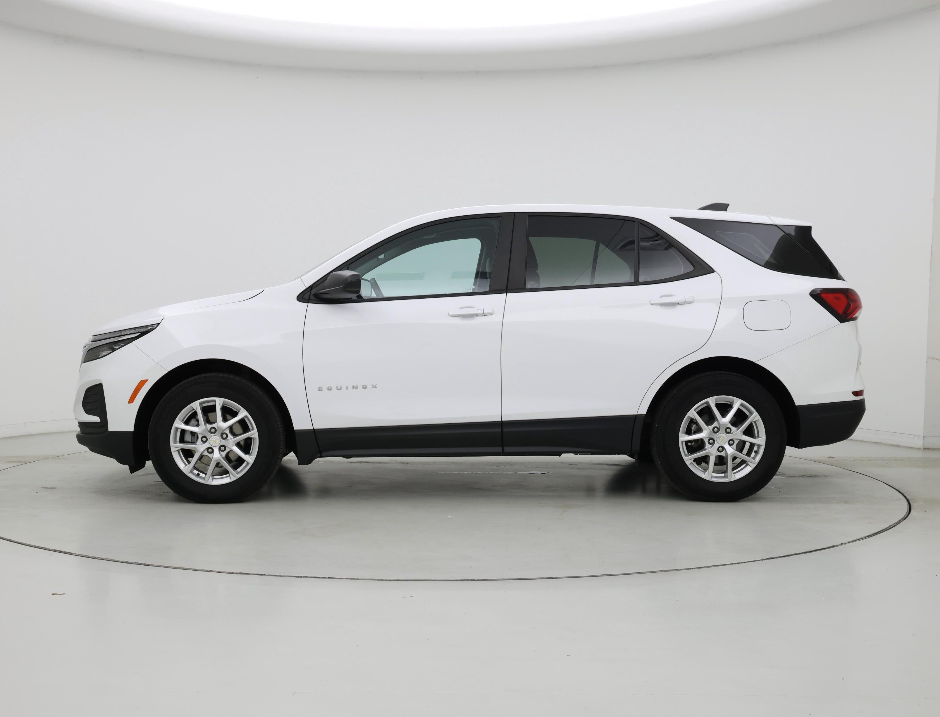 Thumbnail: 2023 Chevrolet Equinox - 3