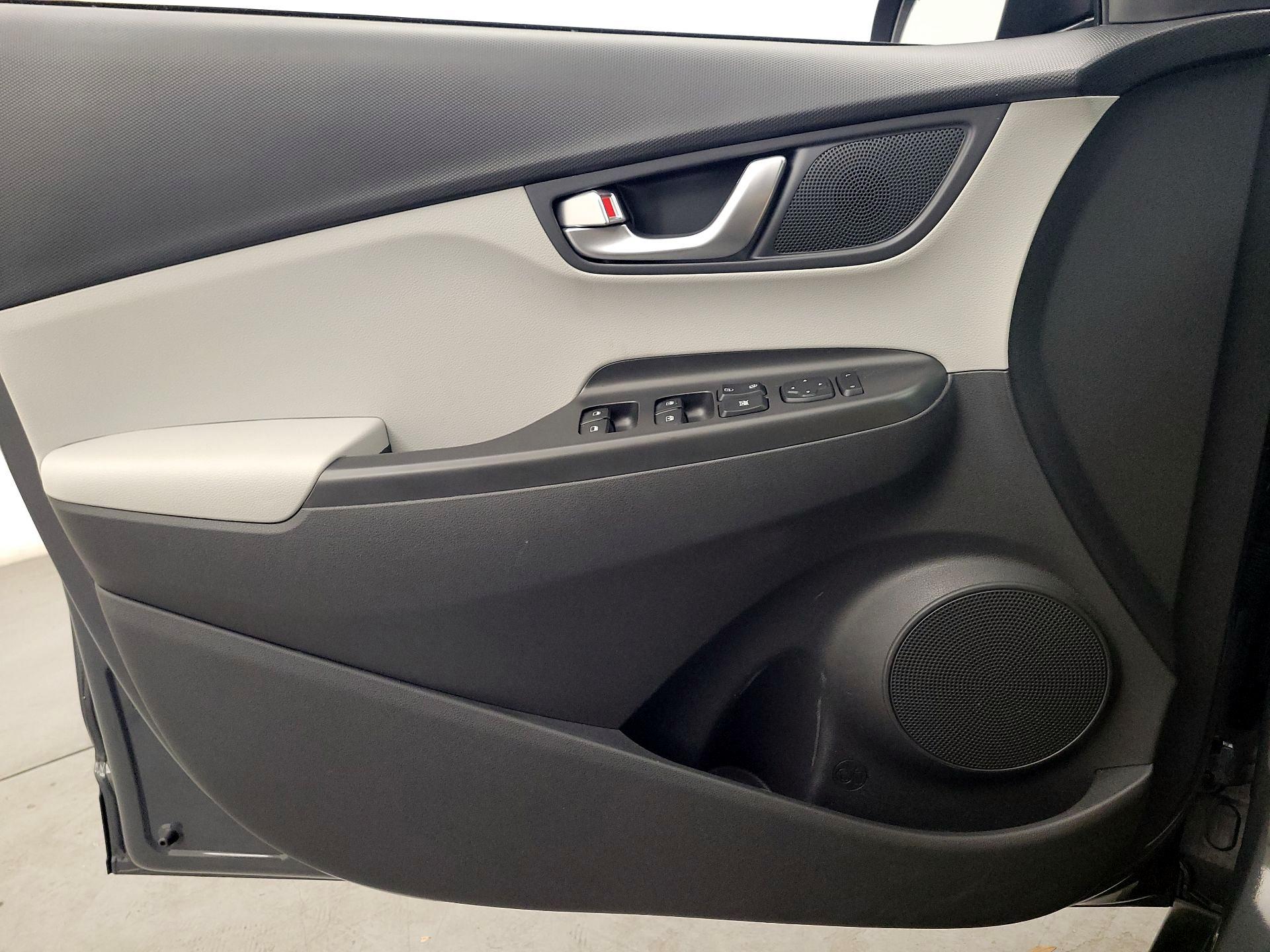 Thumbnail: 2023 Hyundai Kona - 12