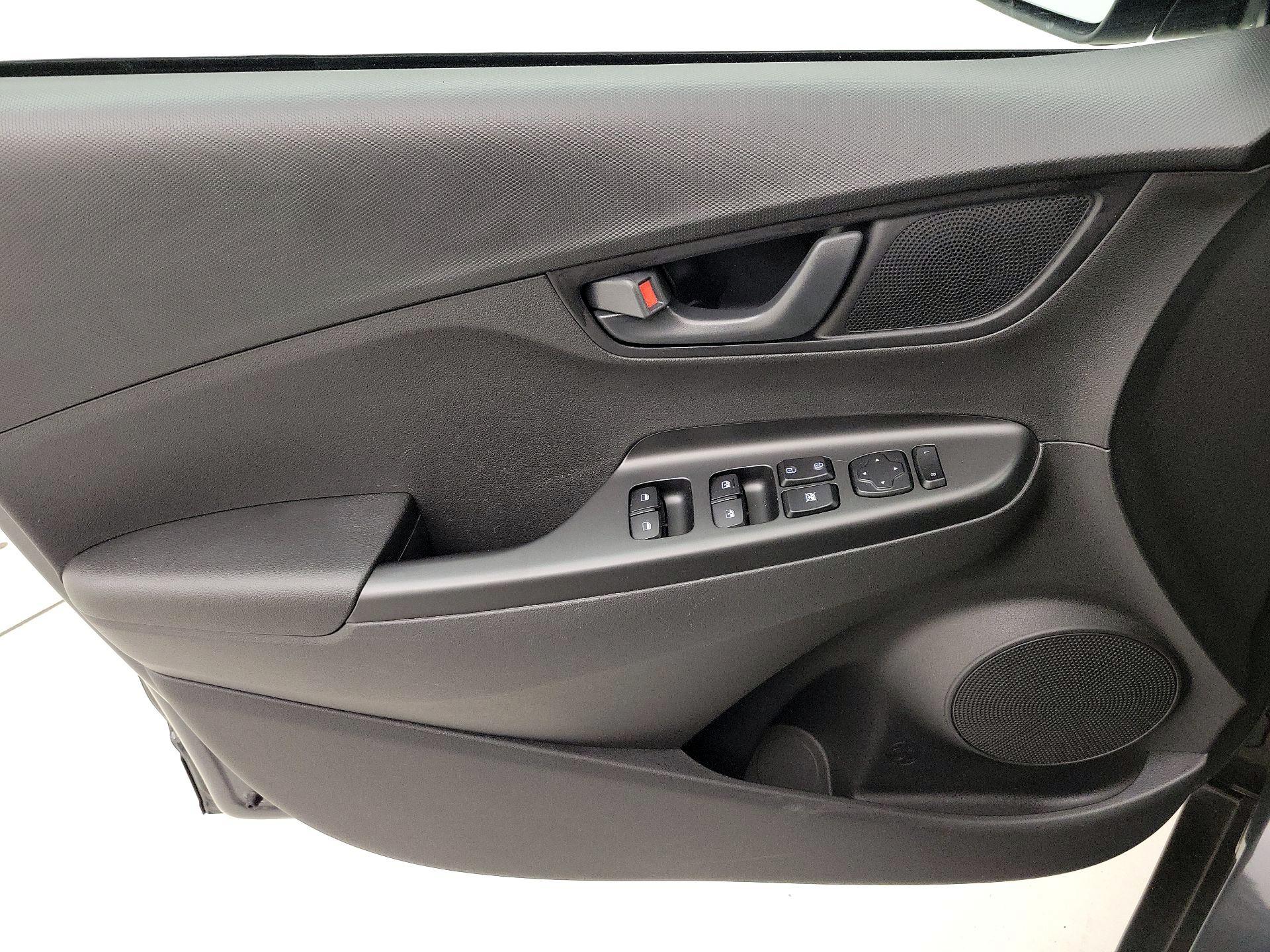 Thumbnail: 2023 Hyundai Kona - 12