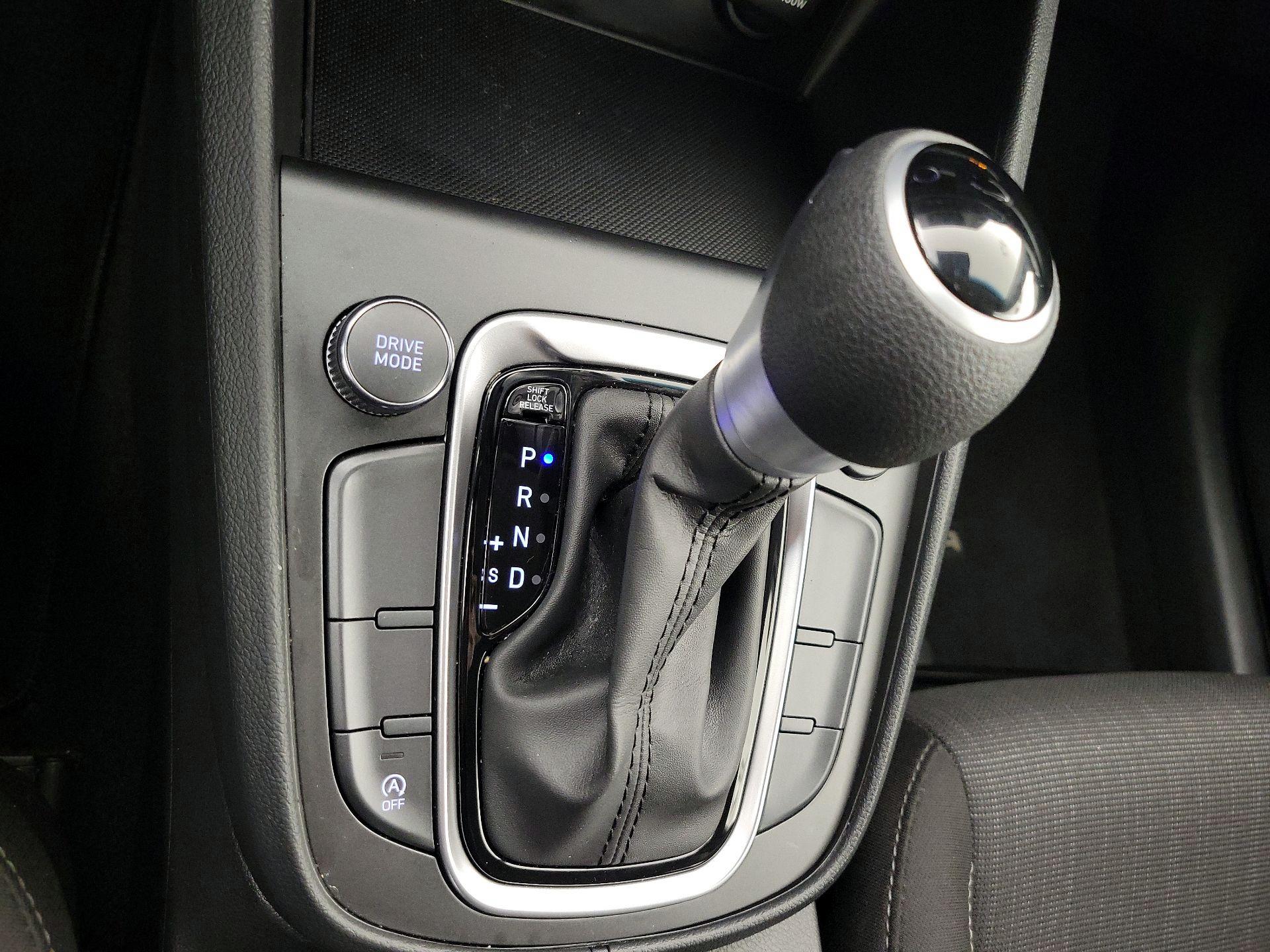 Thumbnail: 2023 Hyundai Kona - 17