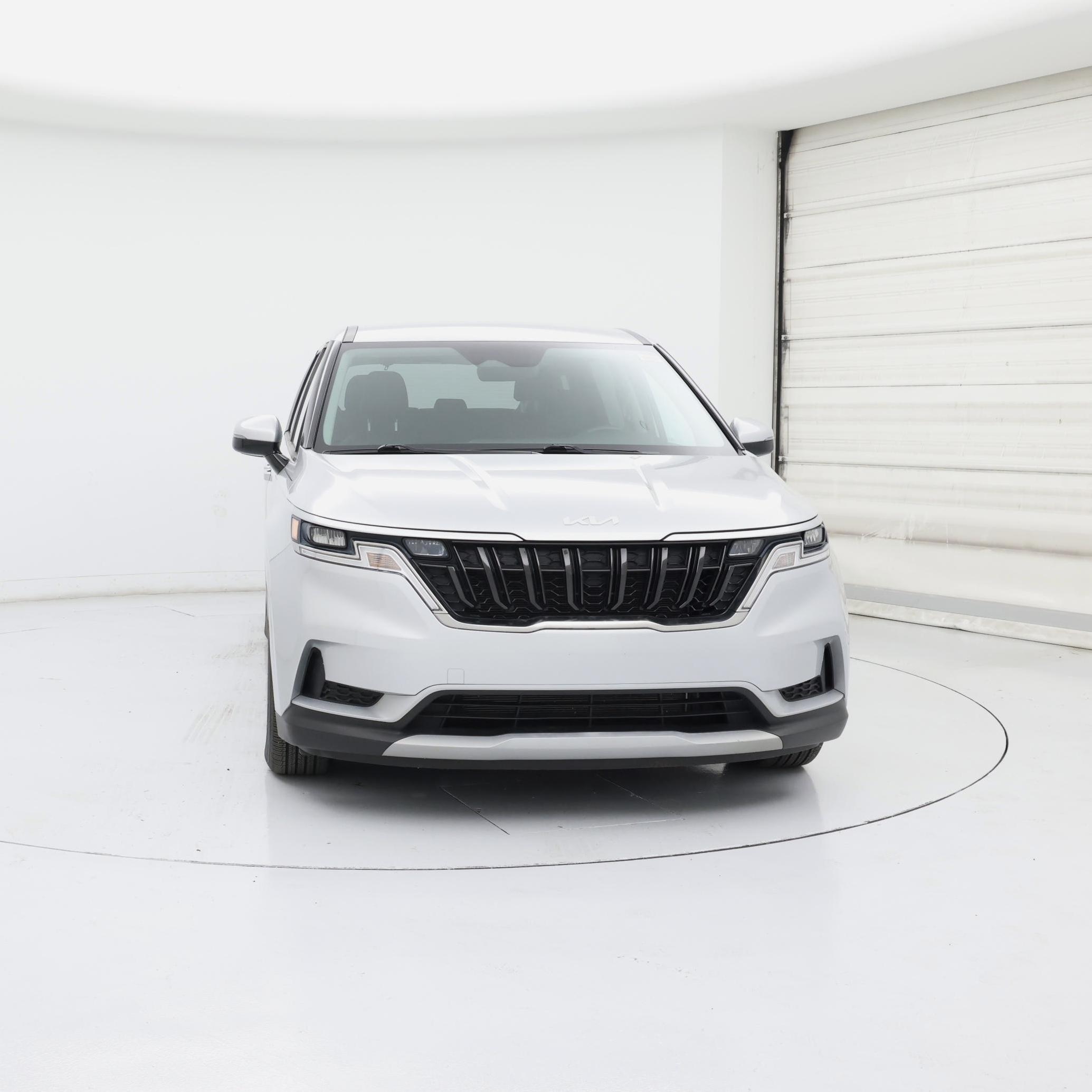 Thumbnail: 2023 Kia Carnival - 5