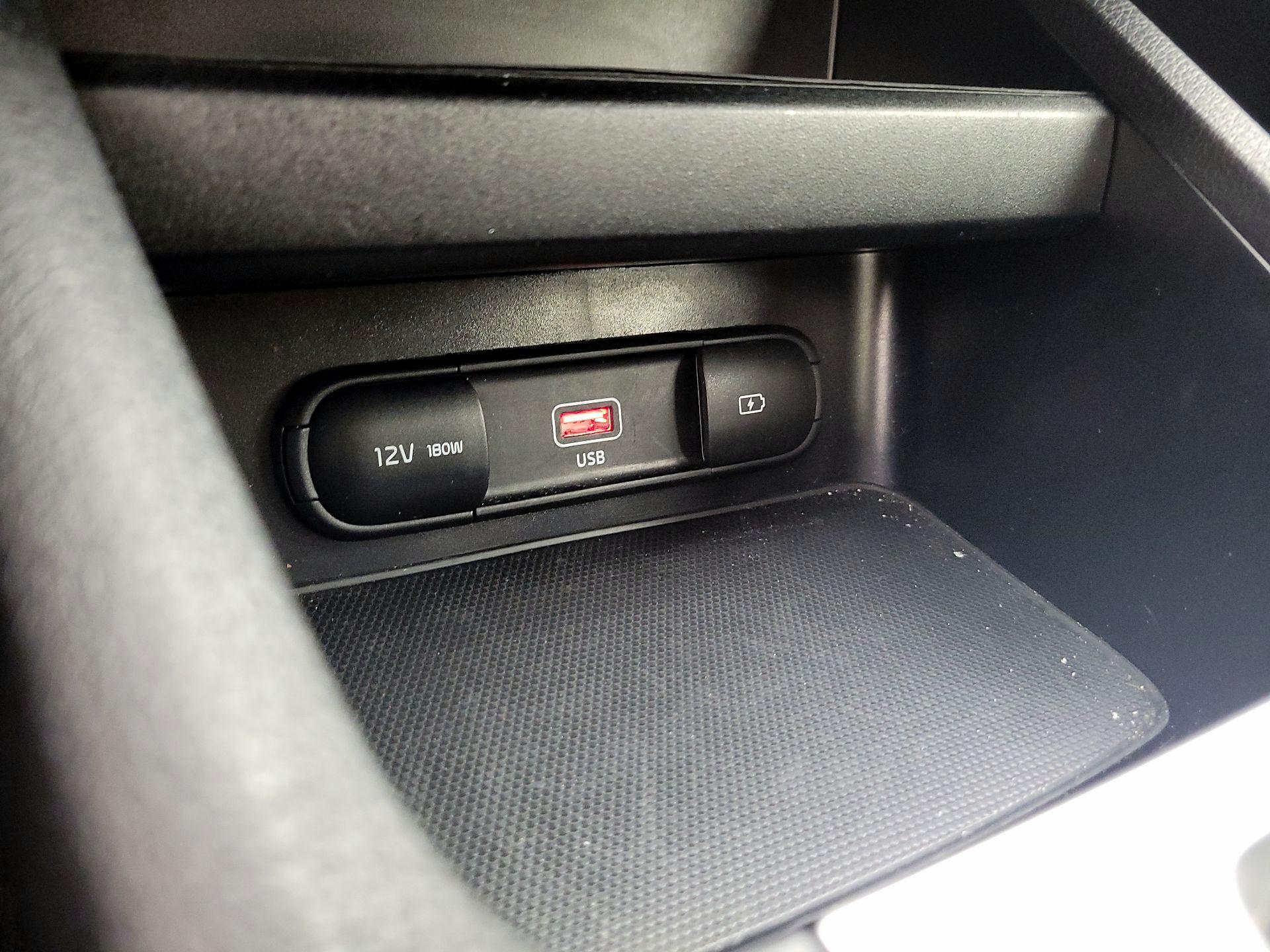 Thumbnail: 2024 Kia Forte - 18