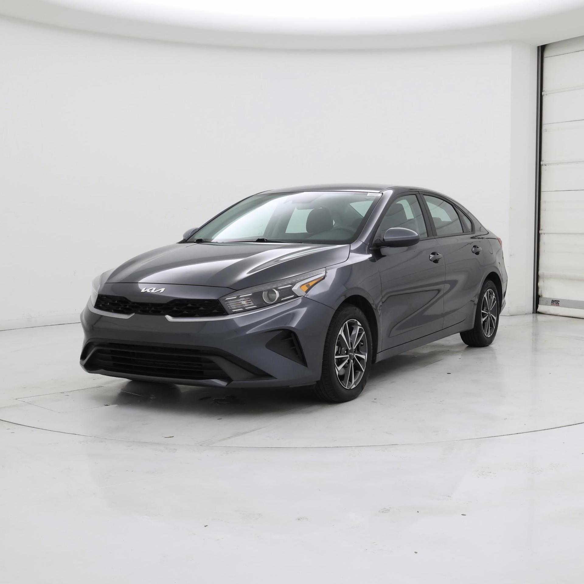 Thumbnail: 2024 Kia Forte - 4