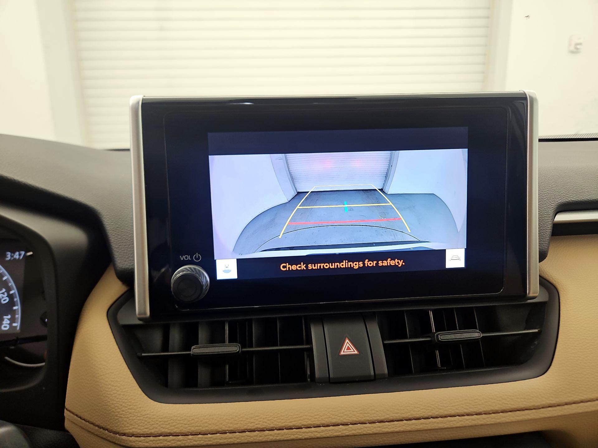 Thumbnail: 2023 Toyota RAV4 - 14