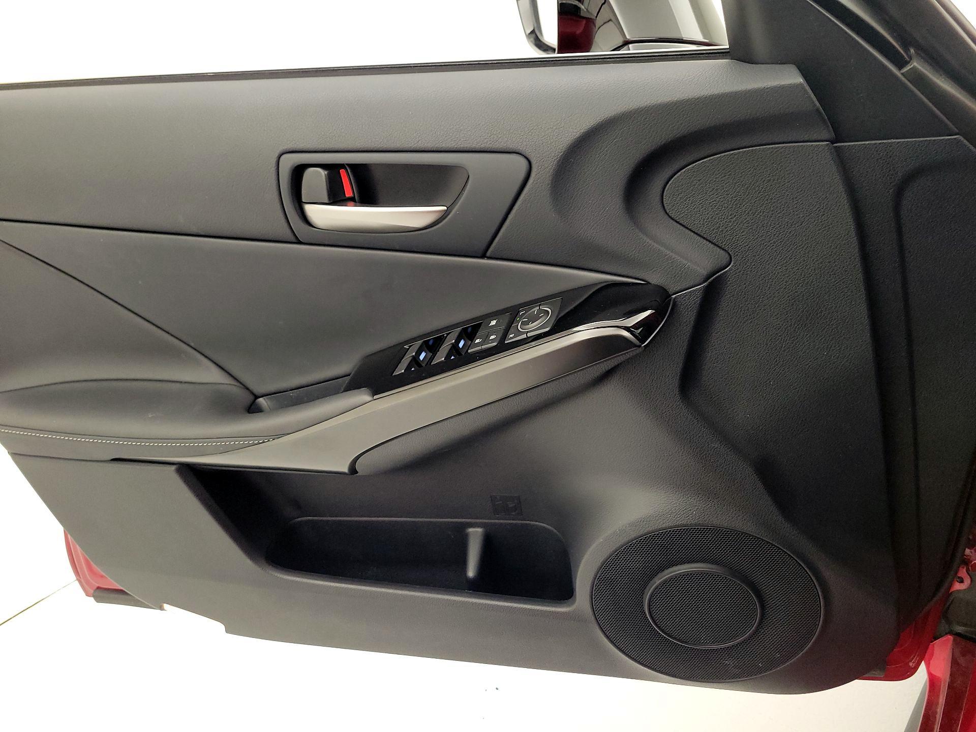 Thumbnail: 2025 Lexus IS - 12