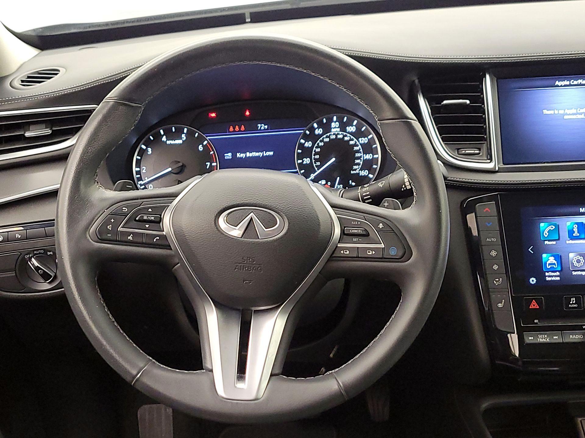 Thumbnail: 2023 INFINITI QX50 - 10