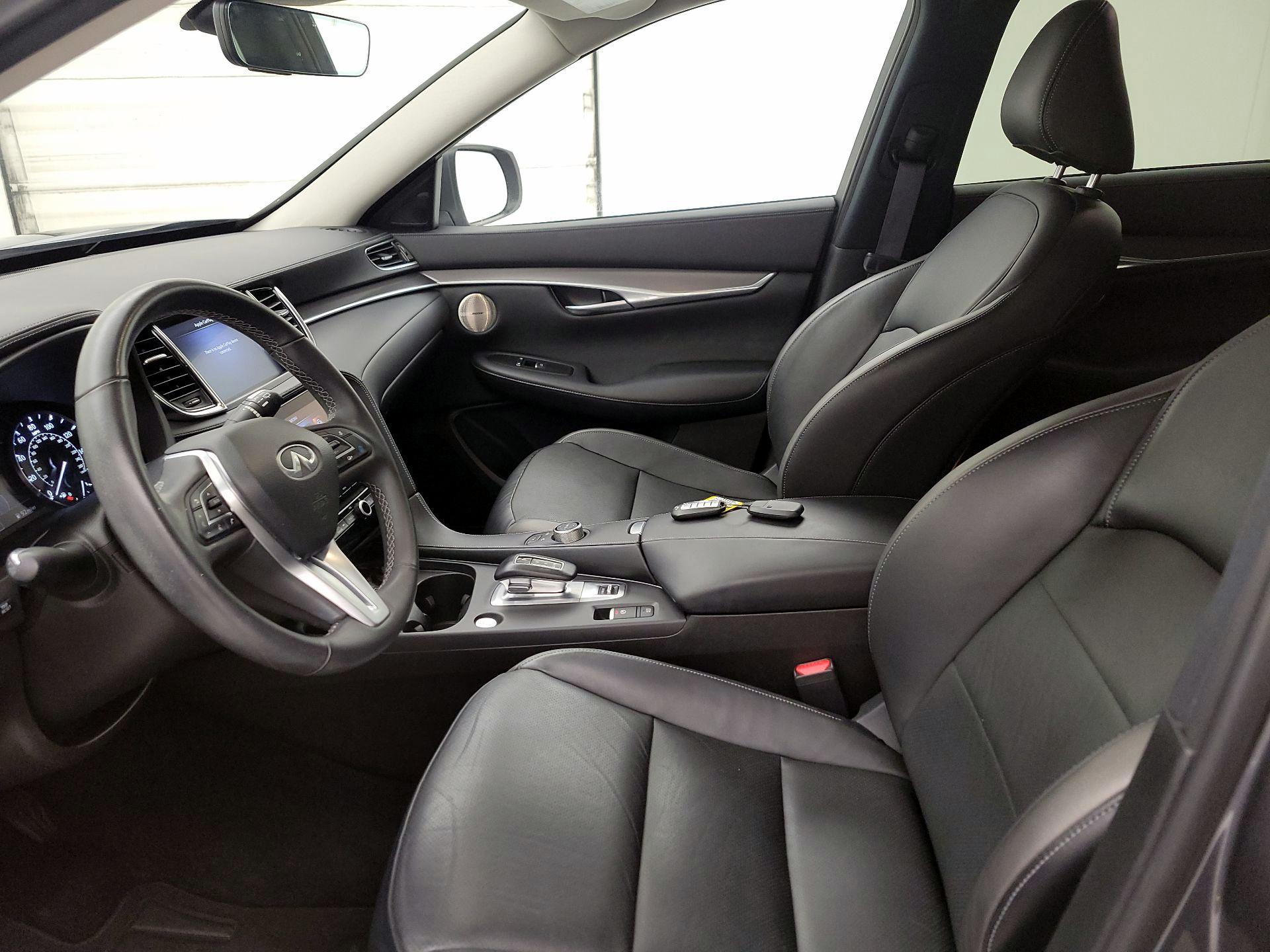 Thumbnail: 2023 INFINITI QX50 - 11