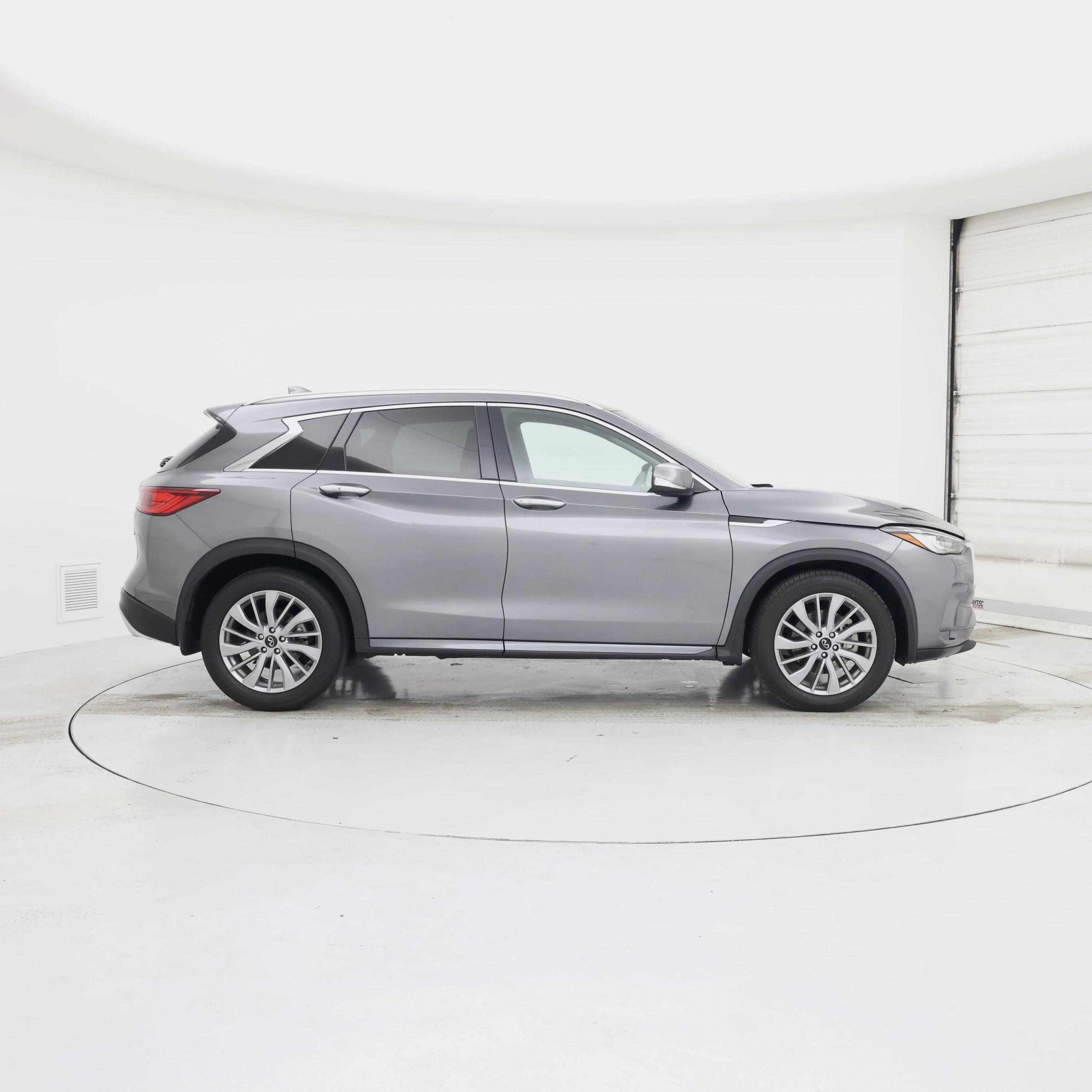 Thumbnail: 2023 INFINITI QX50 - 7