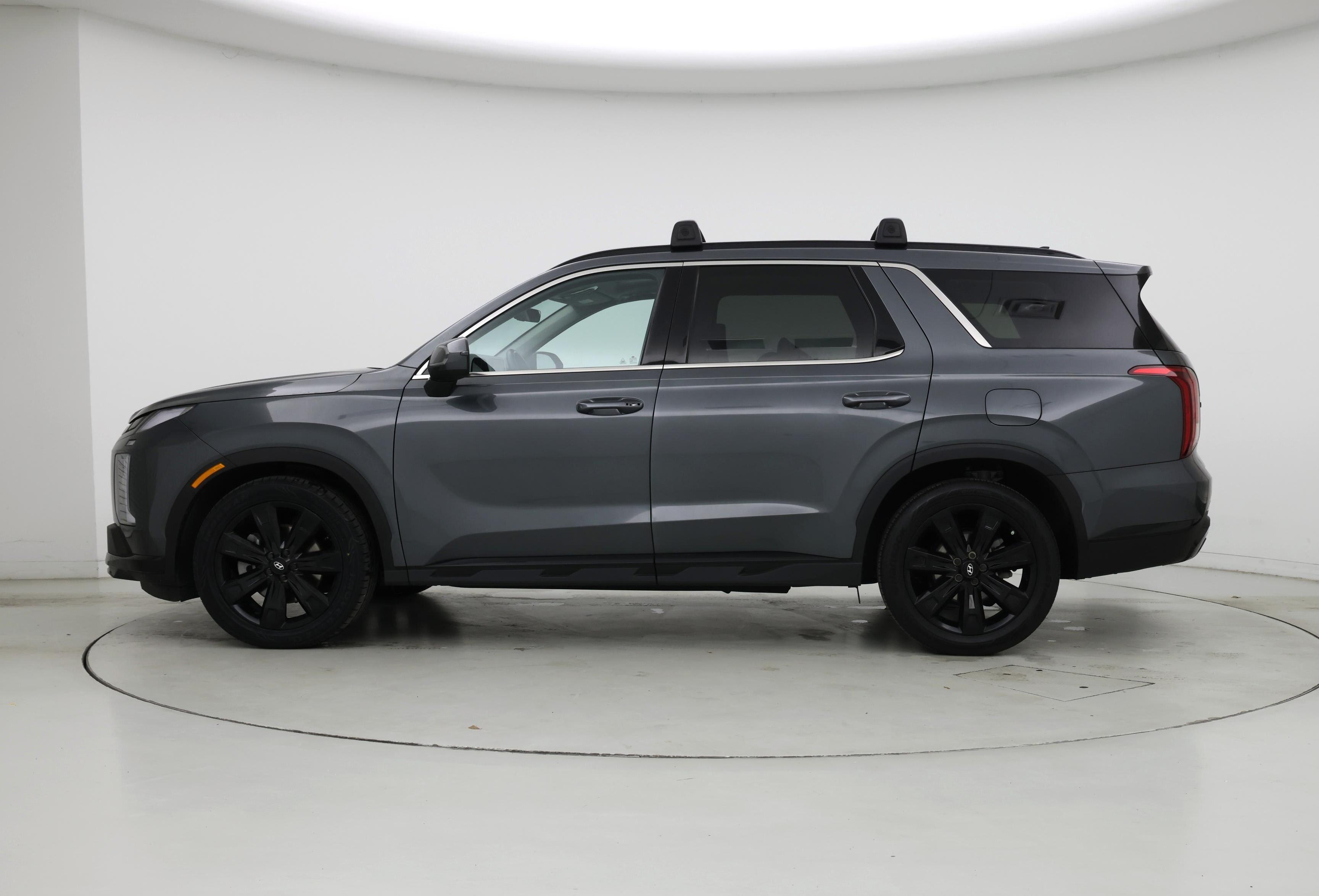 Thumbnail: 2023 Hyundai Palisade - 3