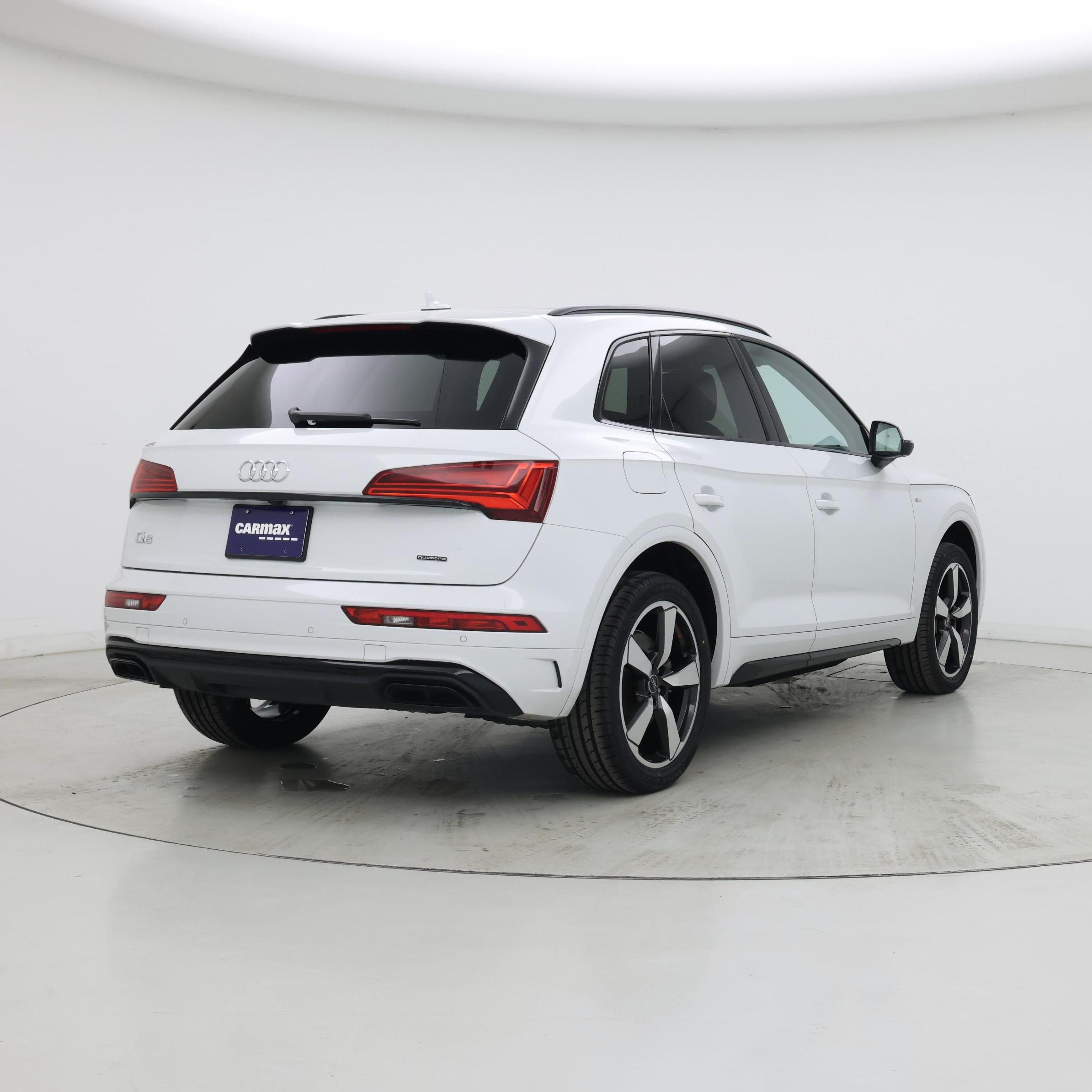 Thumbnail: 2022 Audi Q5 - 8