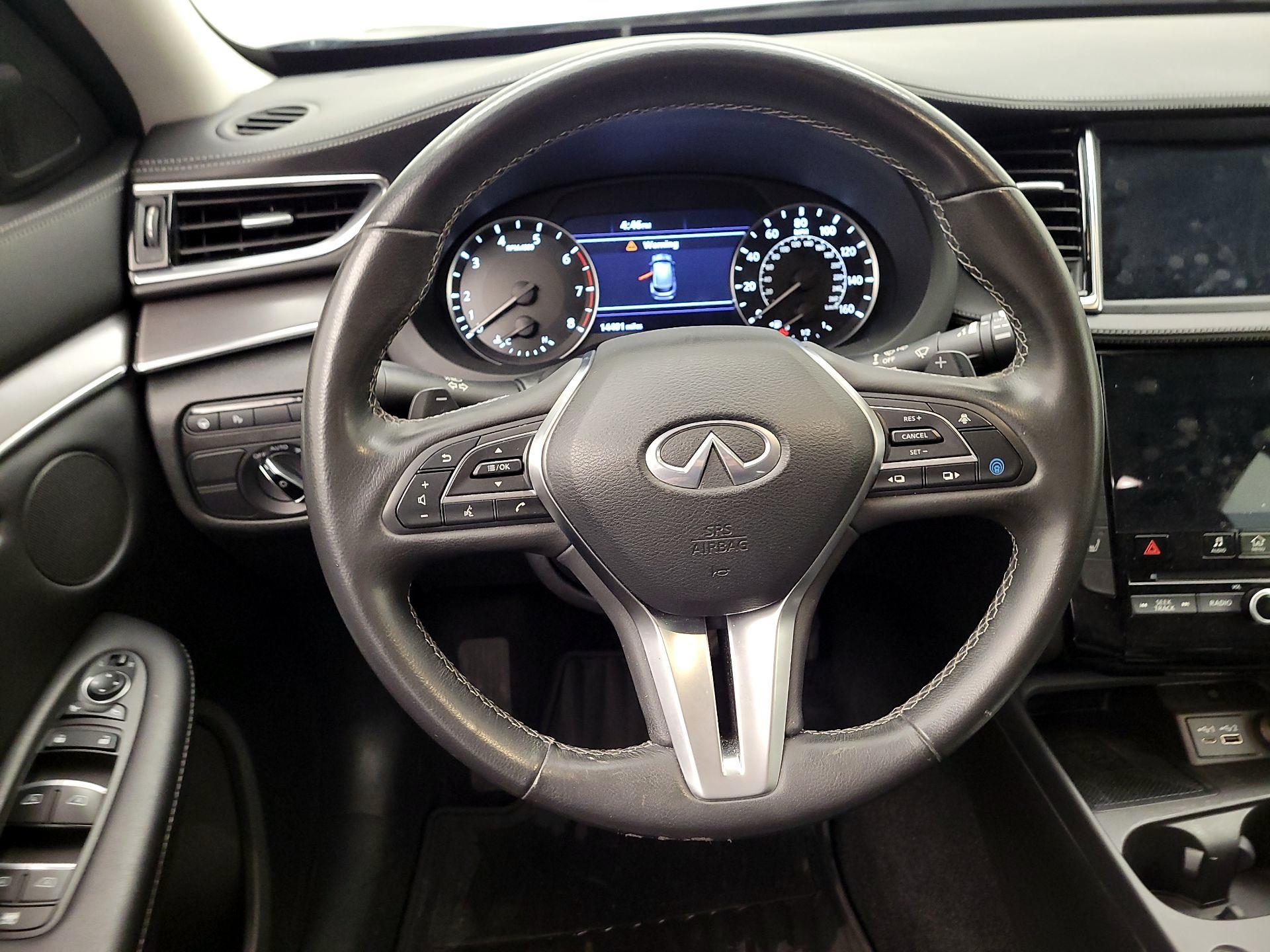 Thumbnail: 2023 INFINITI QX50 - 10