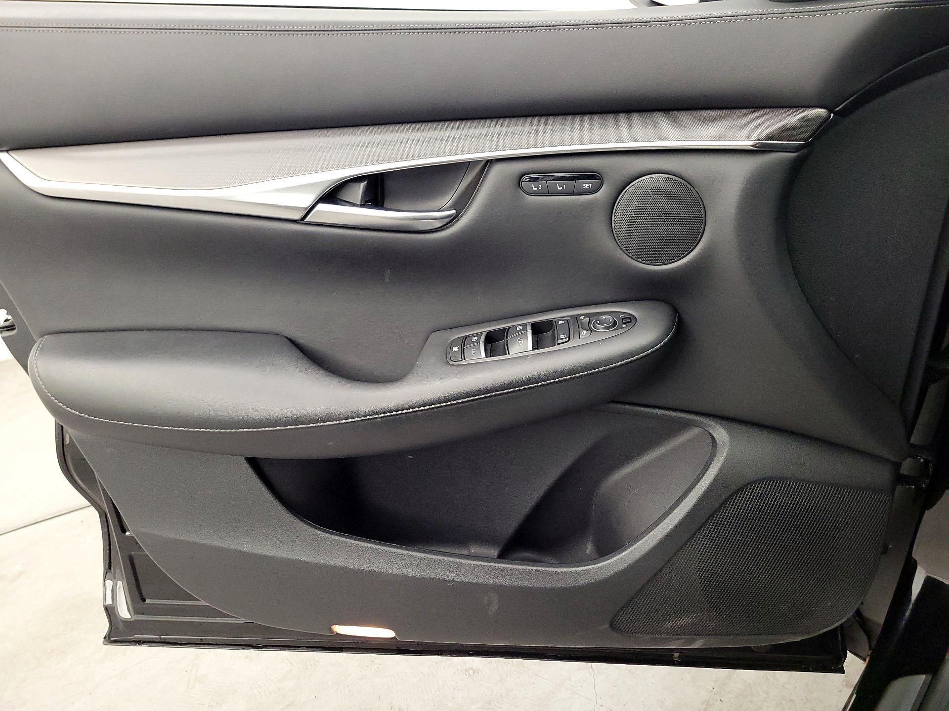 Thumbnail: 2023 INFINITI QX50 - 12