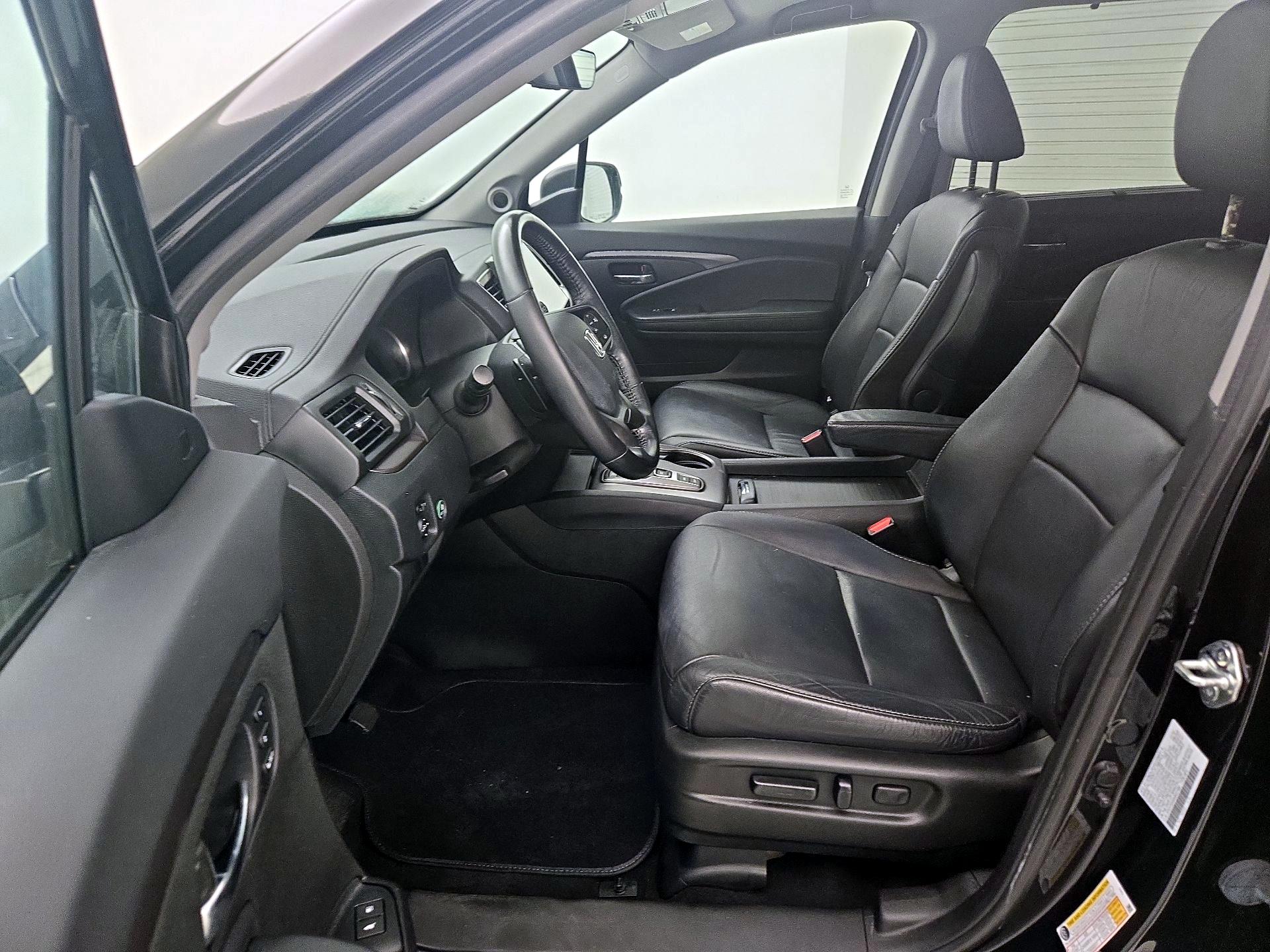 Thumbnail: 2022 Honda Pilot - 11