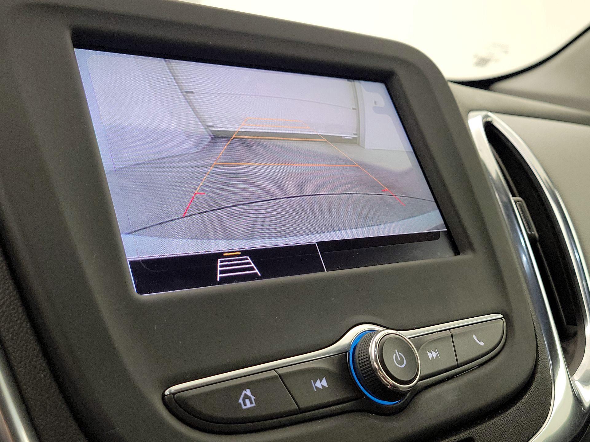 Thumbnail: 2022 Chevrolet Equinox - 14