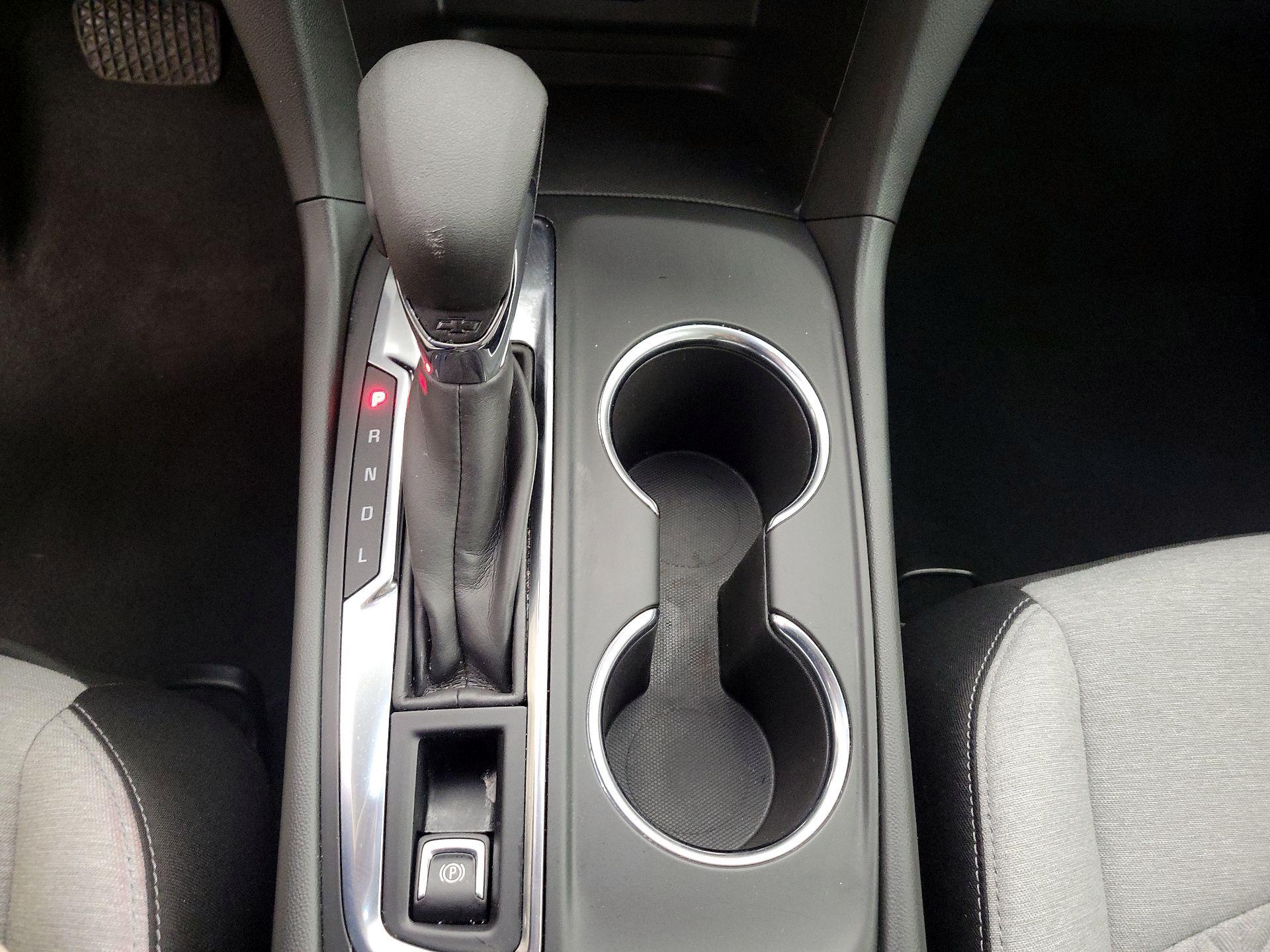 Thumbnail: 2022 Chevrolet Equinox - 17