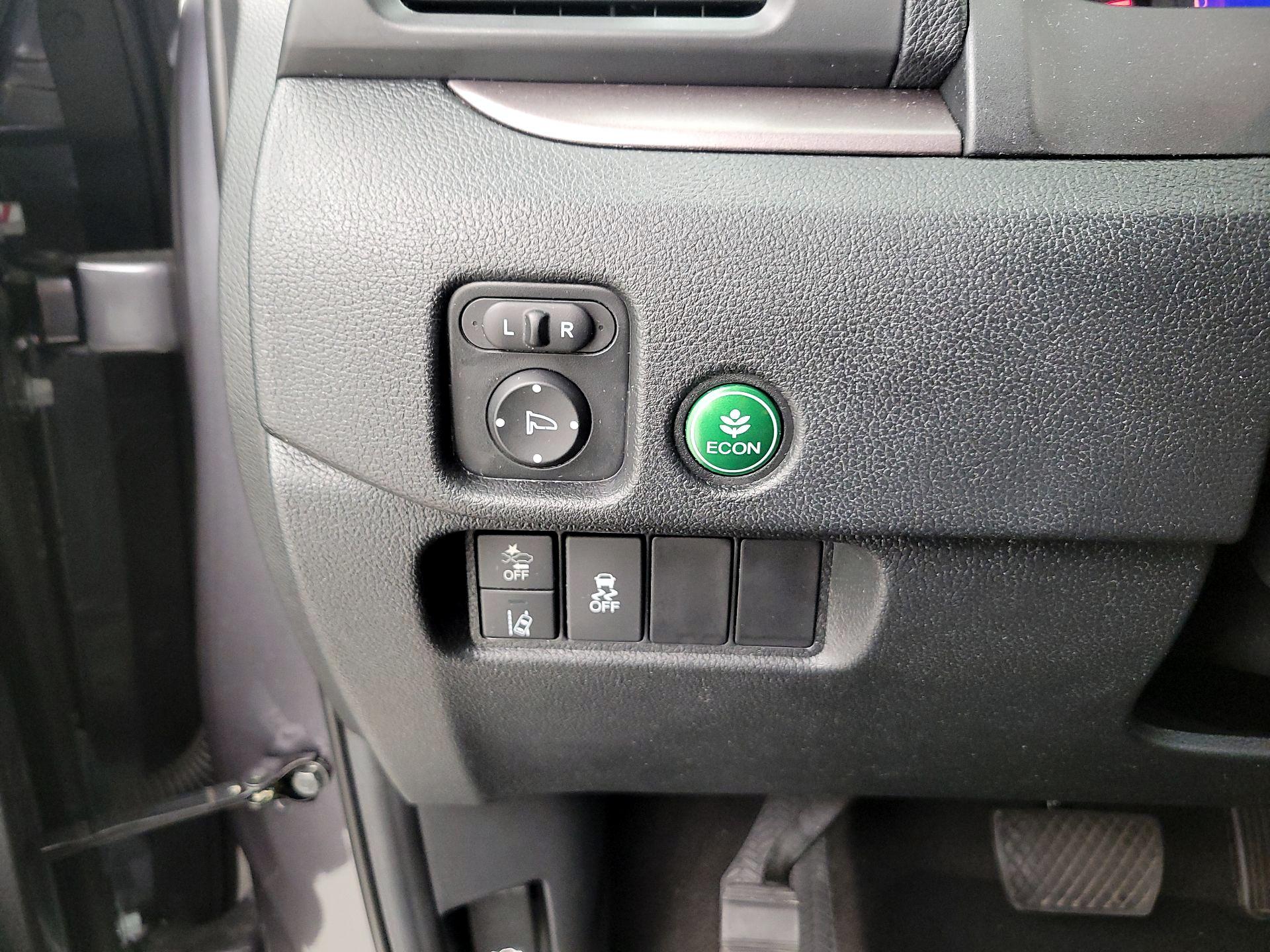 Thumbnail: 2022 Honda Pilot - 11