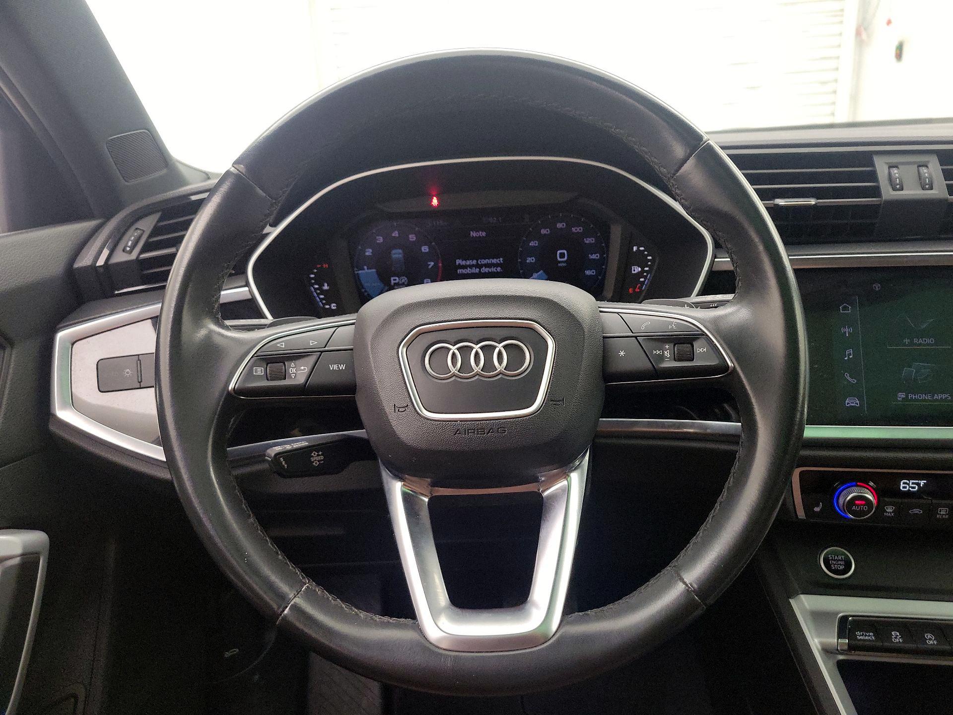 Thumbnail: 2022 Audi Q3 - 10