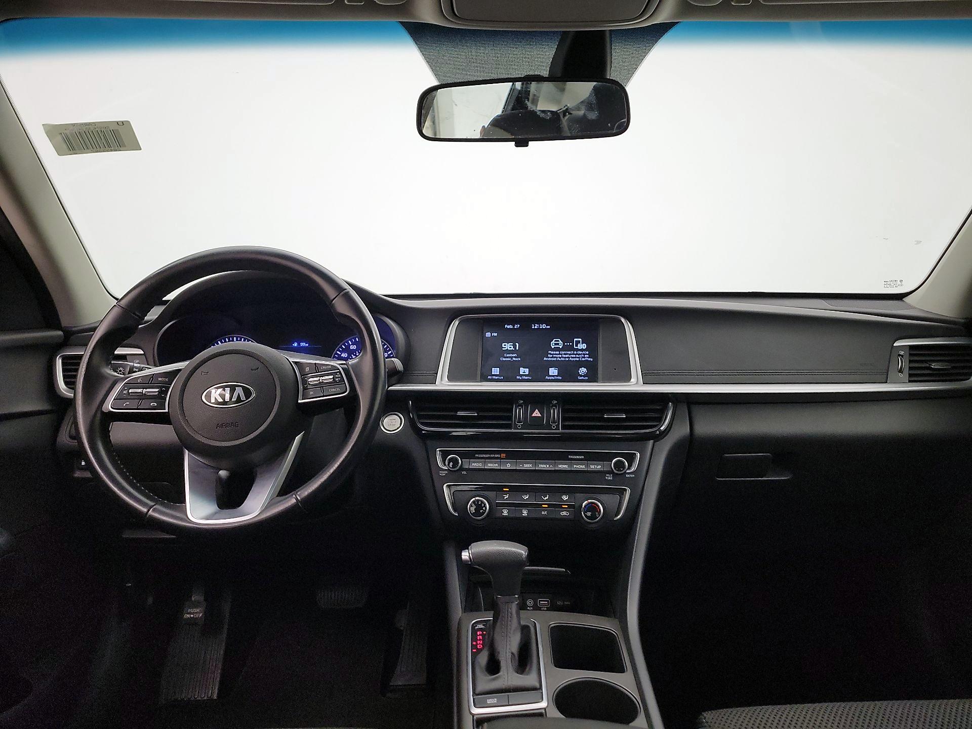 Thumbnail: 2020 Kia Optima - 9