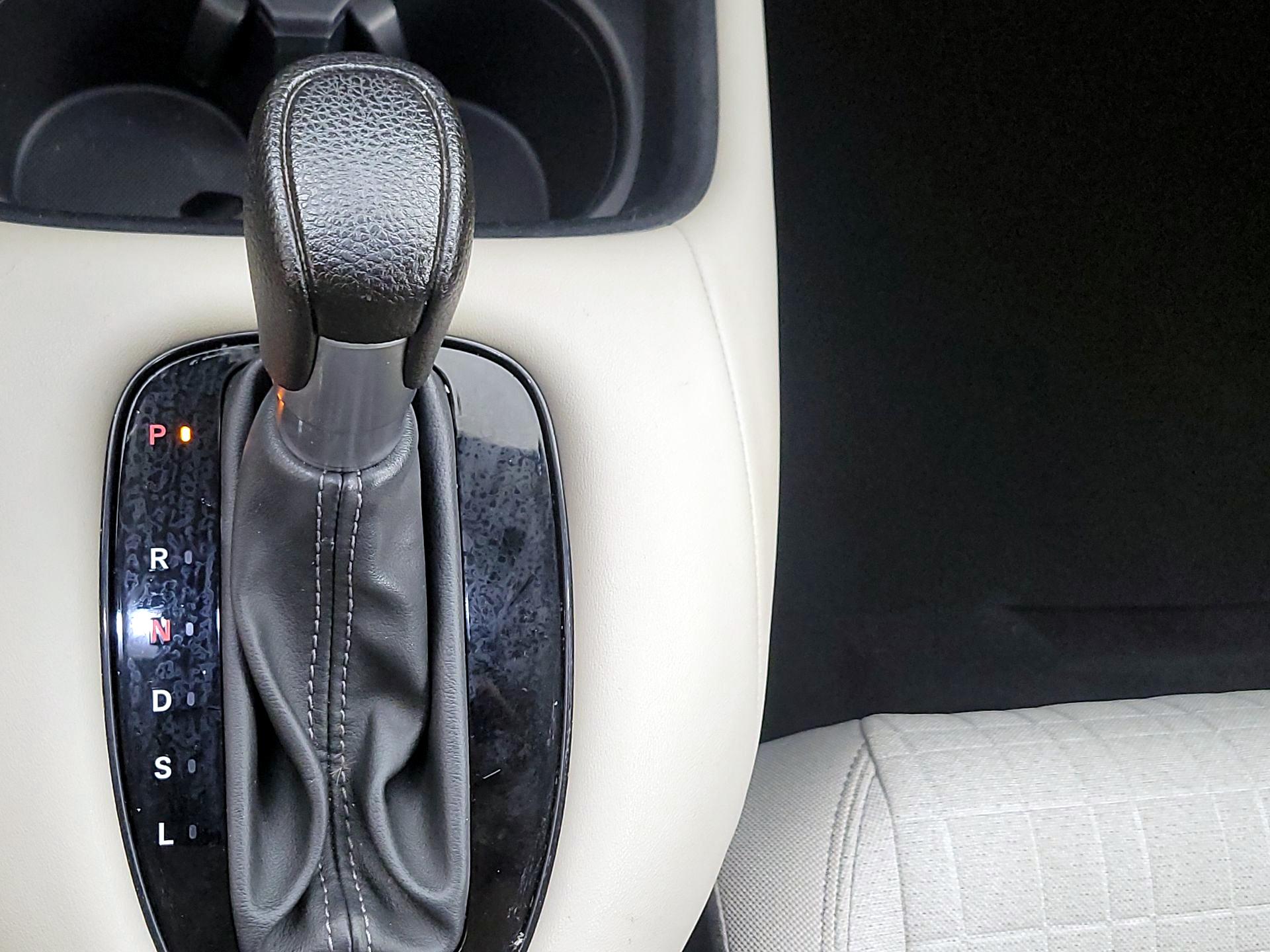 Thumbnail: 2023 Honda HR-V - 17