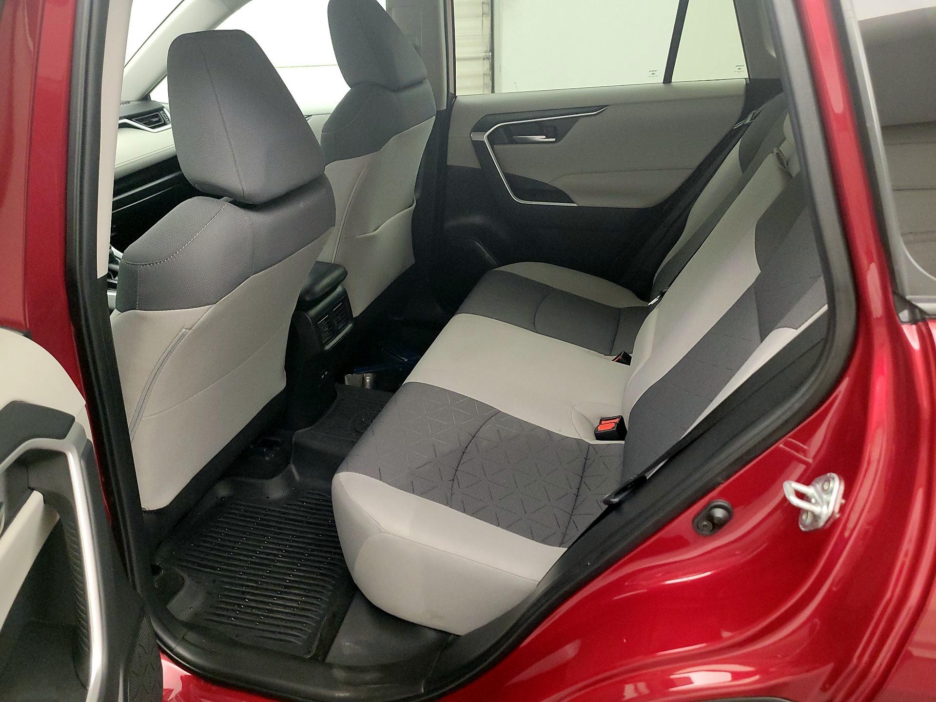 Thumbnail: 2024 Toyota RAV4 - 19